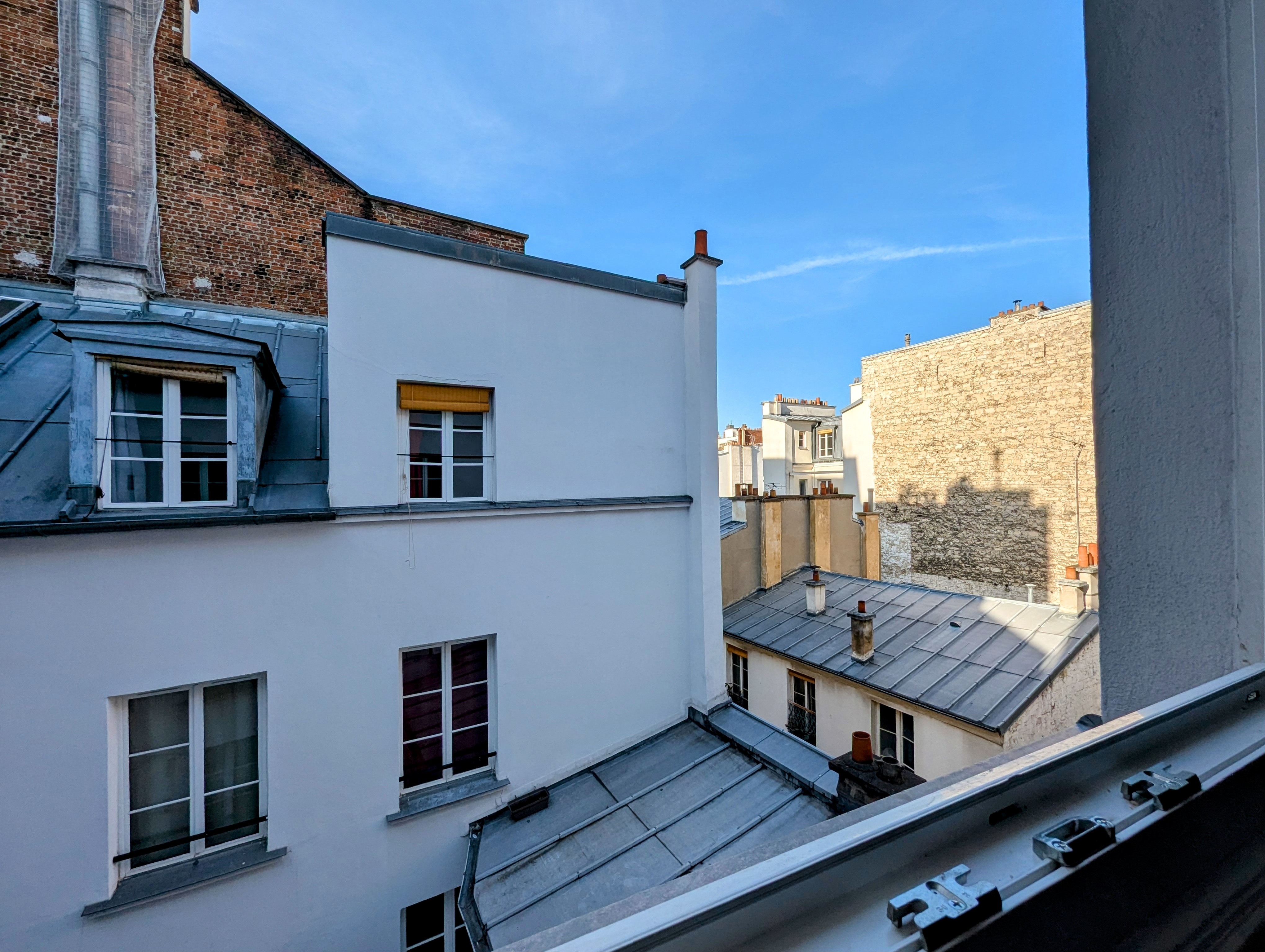 French property for sale in Paris 7e Arrondissement, Paris - €795,000 - photo 
