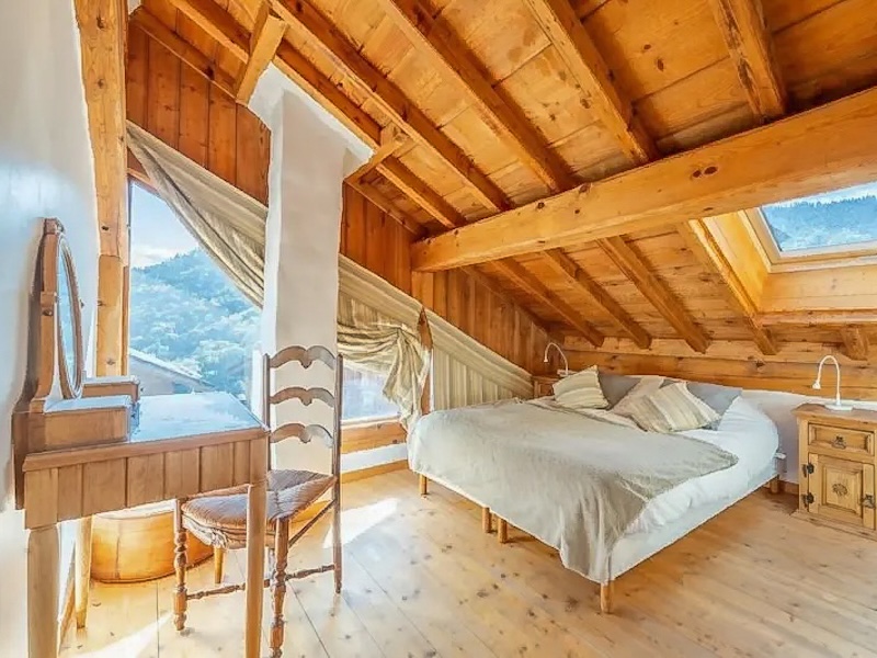 Propriété en France à vendre à Les Allues, Savoie - &#8364;1 350 000 - photo 
