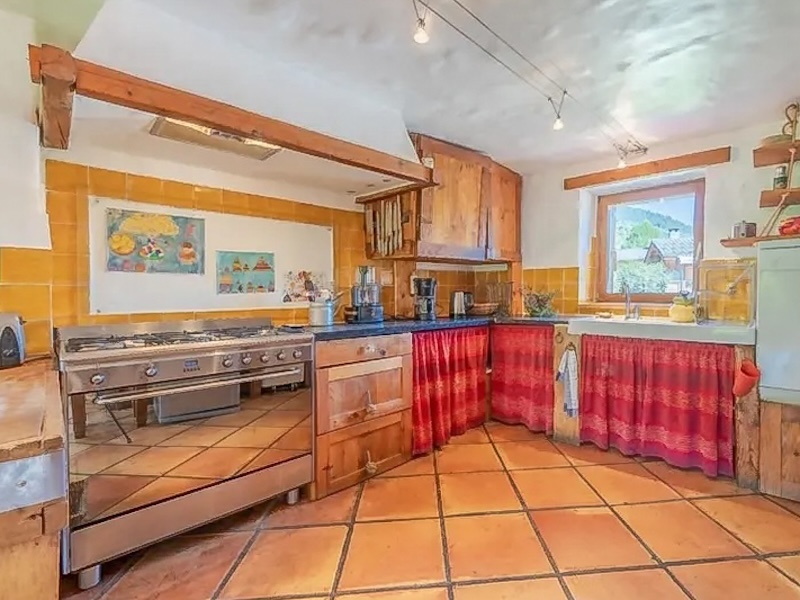 Propriété en France à vendre à Les Allues, Savoie - &#8364;1 350 000 - photo 