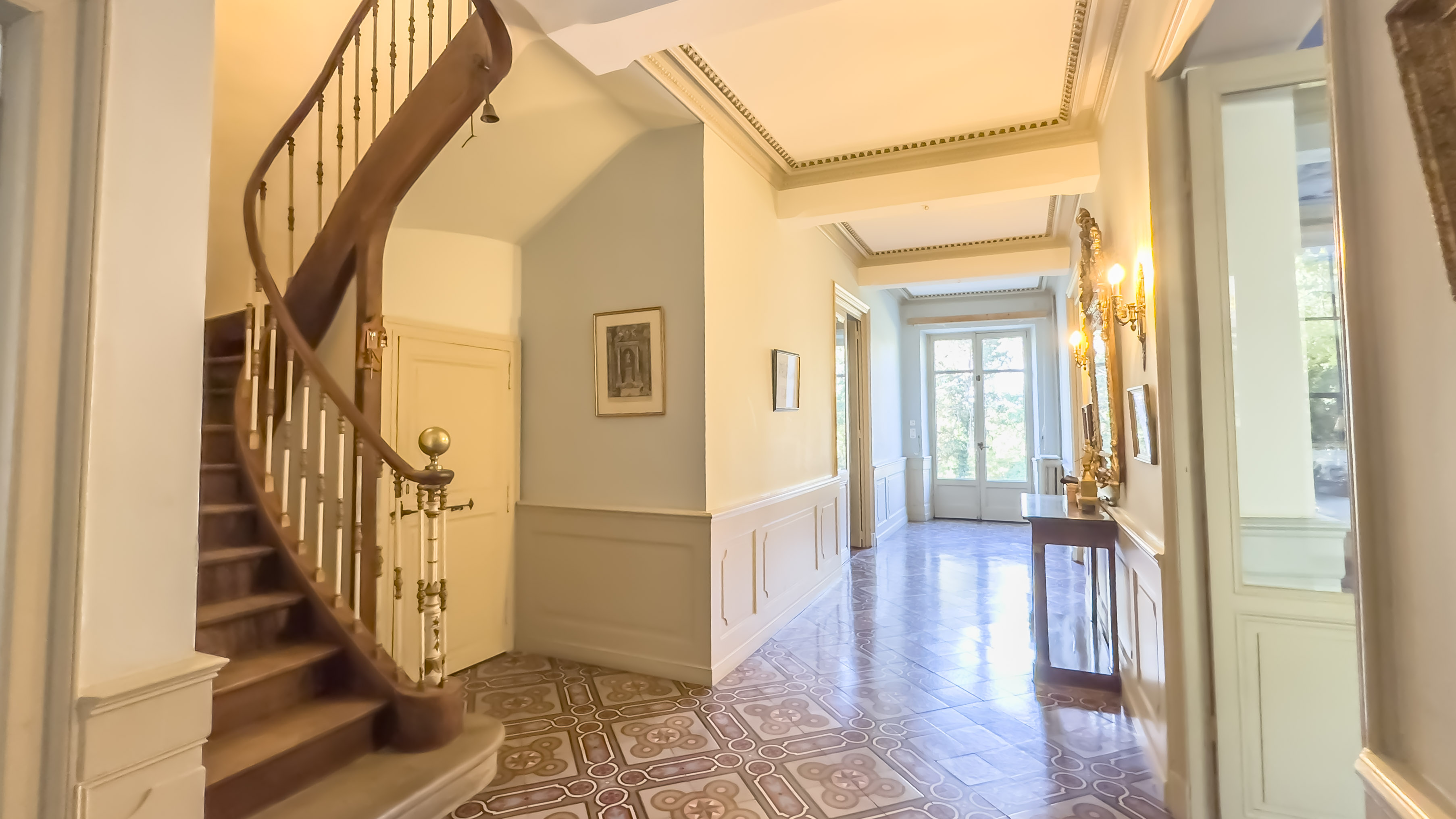 Propriété en France à vendre à Montréal, Aude - &#8364;4 000 000 - photo 