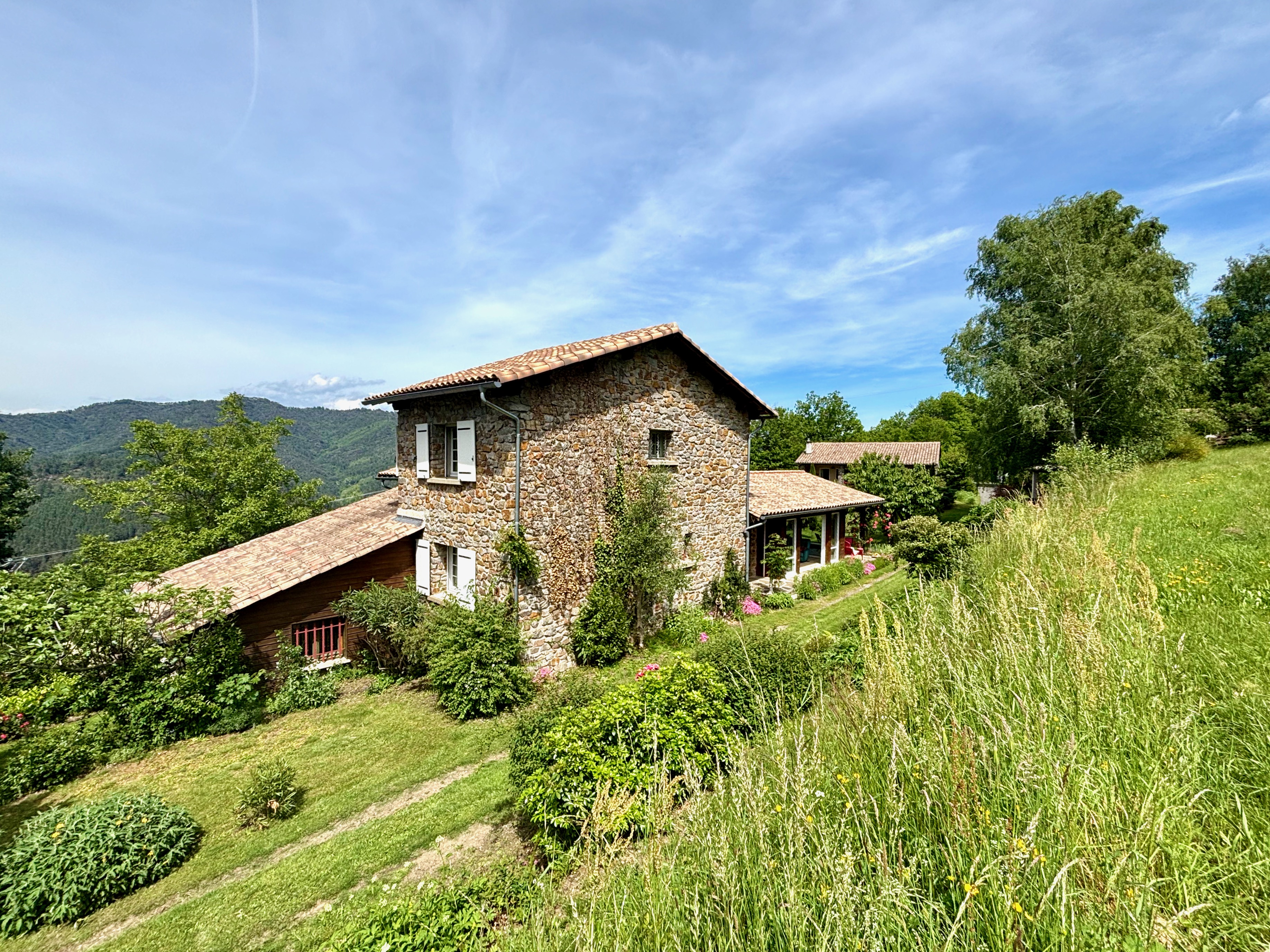 French property for sale in Saumane, Gard - €530,000 - photo 