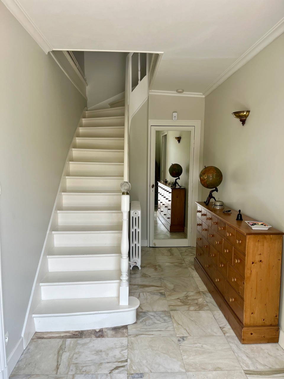 French property for sale in Ambarès-et-Lagrave, Gironde - €759,900 - photo 