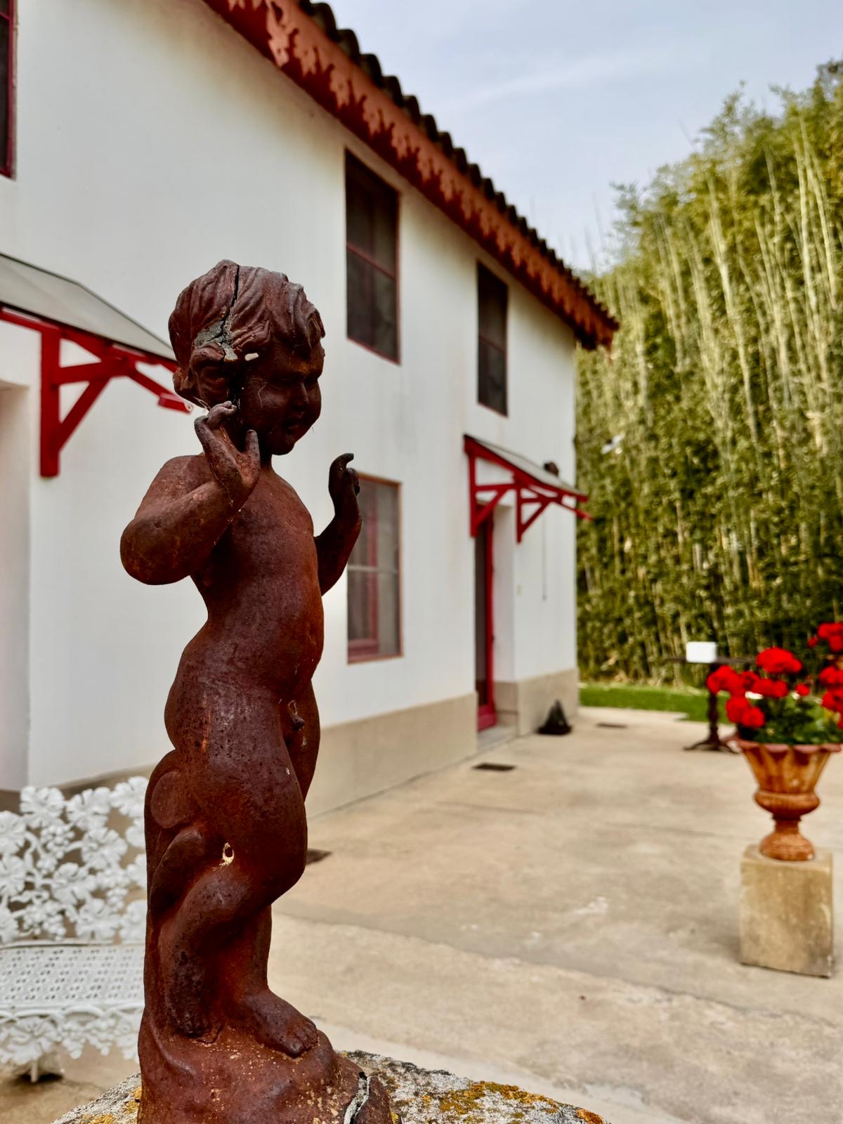 French property for sale in Arles, Bouches-du-Rhône - €1,390,000 - photo 