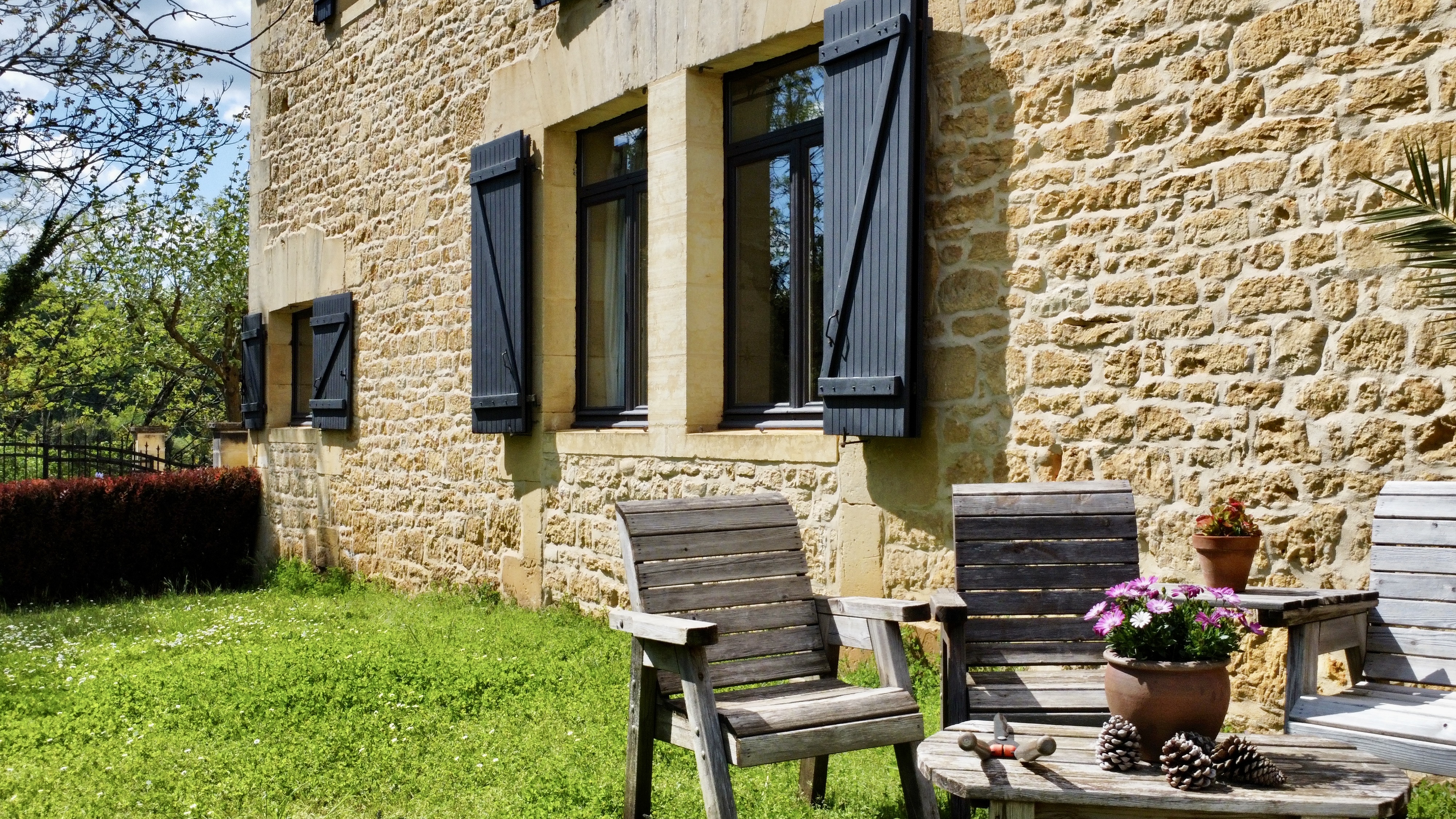 Propriété en France à vendre à Sainte-Nathalène, Dordogne - €650 000 - photo 