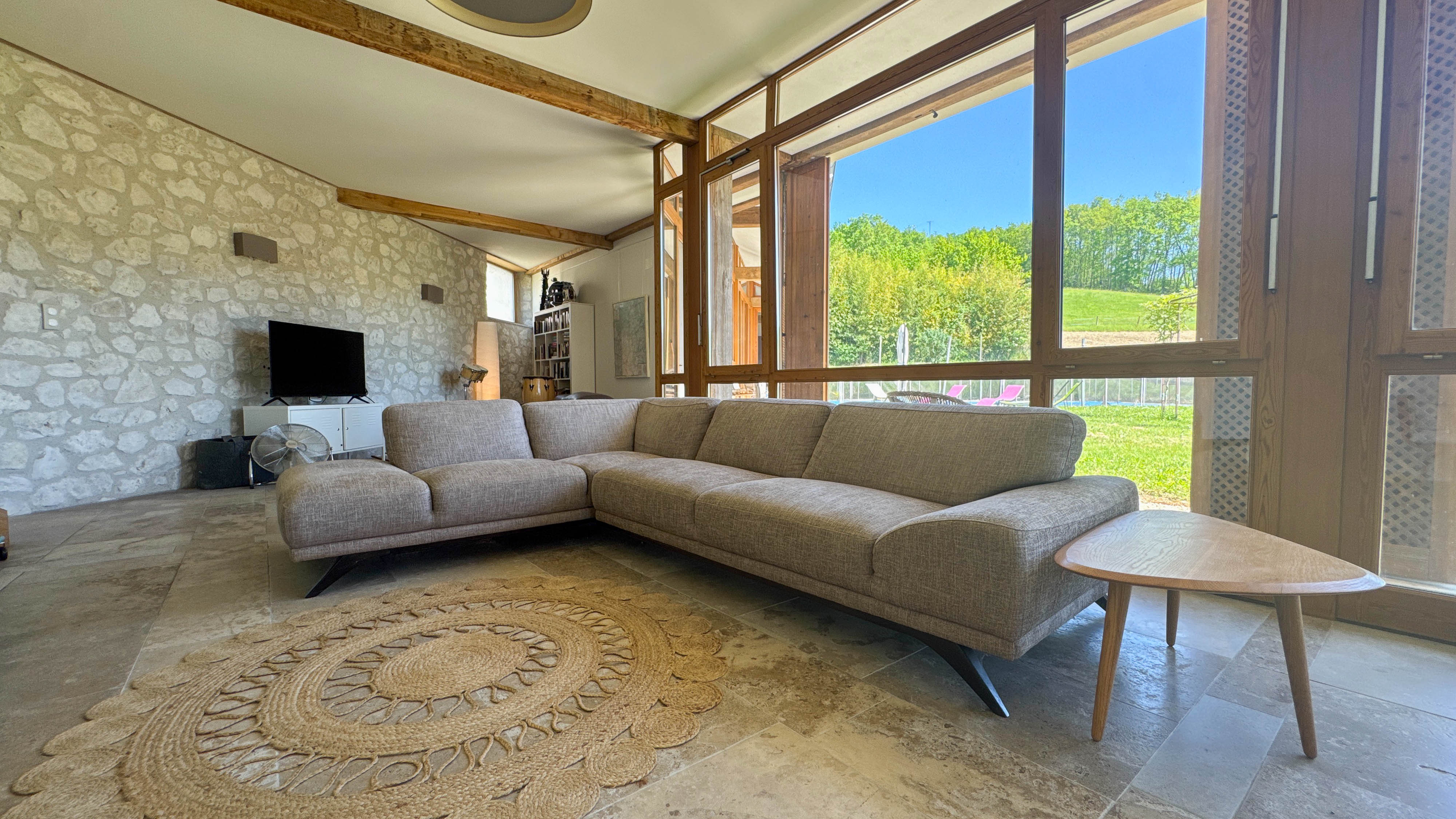 Propriété en France à vendre à Montcuq-en-Quercy-Blanc, Lot - €545 000 - photo 