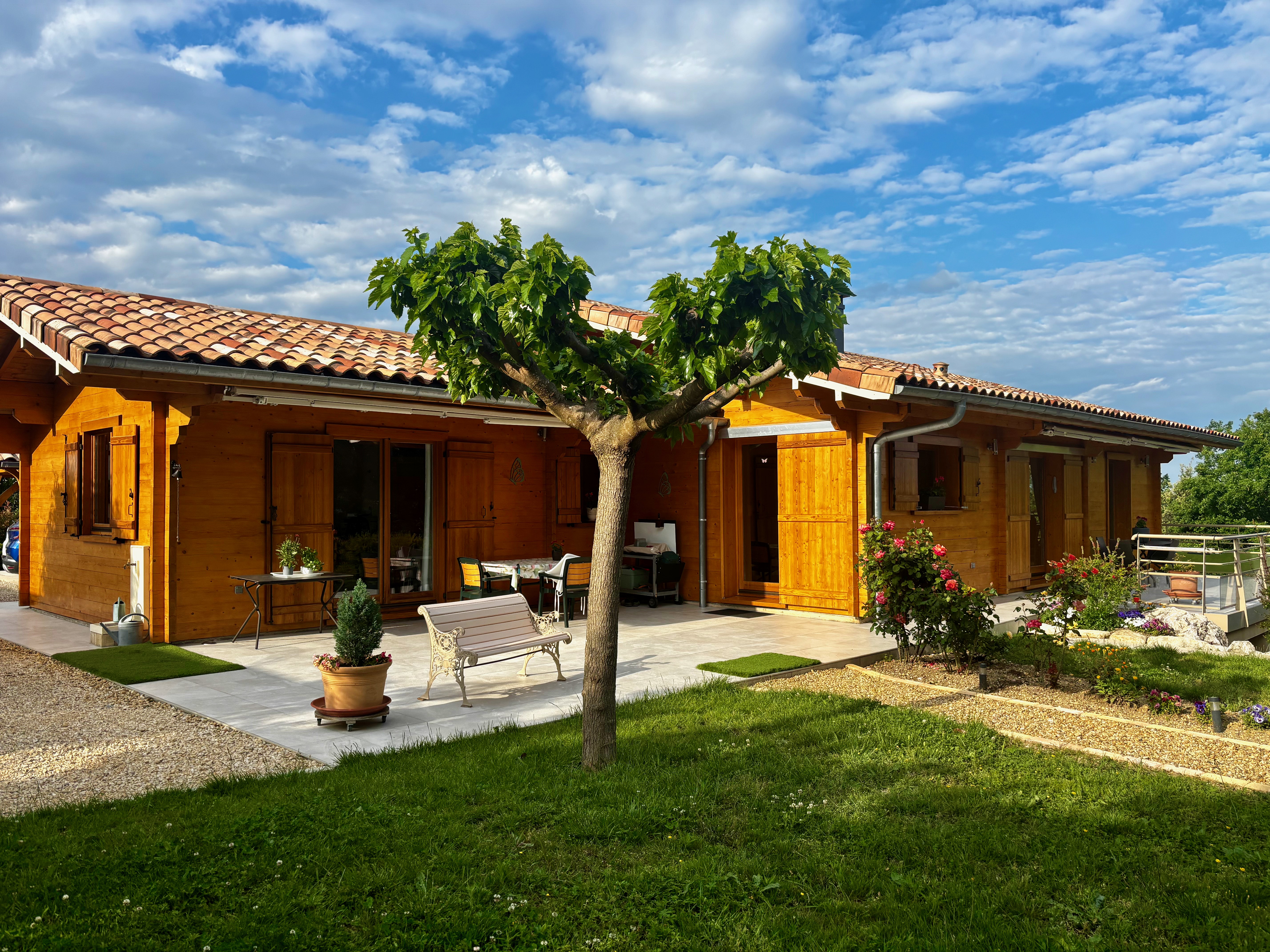 French property for sale in Boisset-et-Gaujac, Gard - €740,000 - photo 