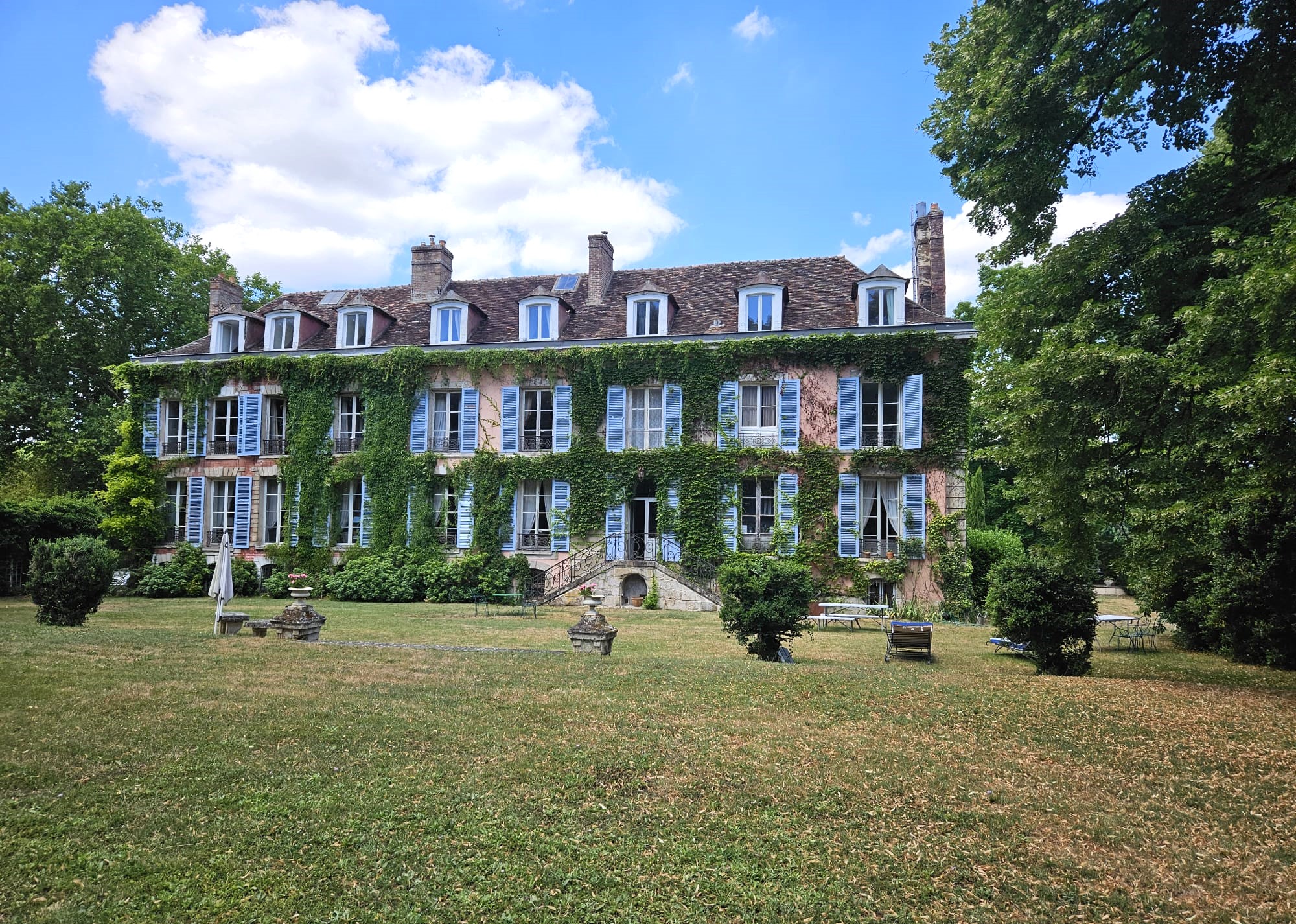Propriété en France à vendre à Le Coudray-Montceaux, Essonne - €1 300 000 - photo