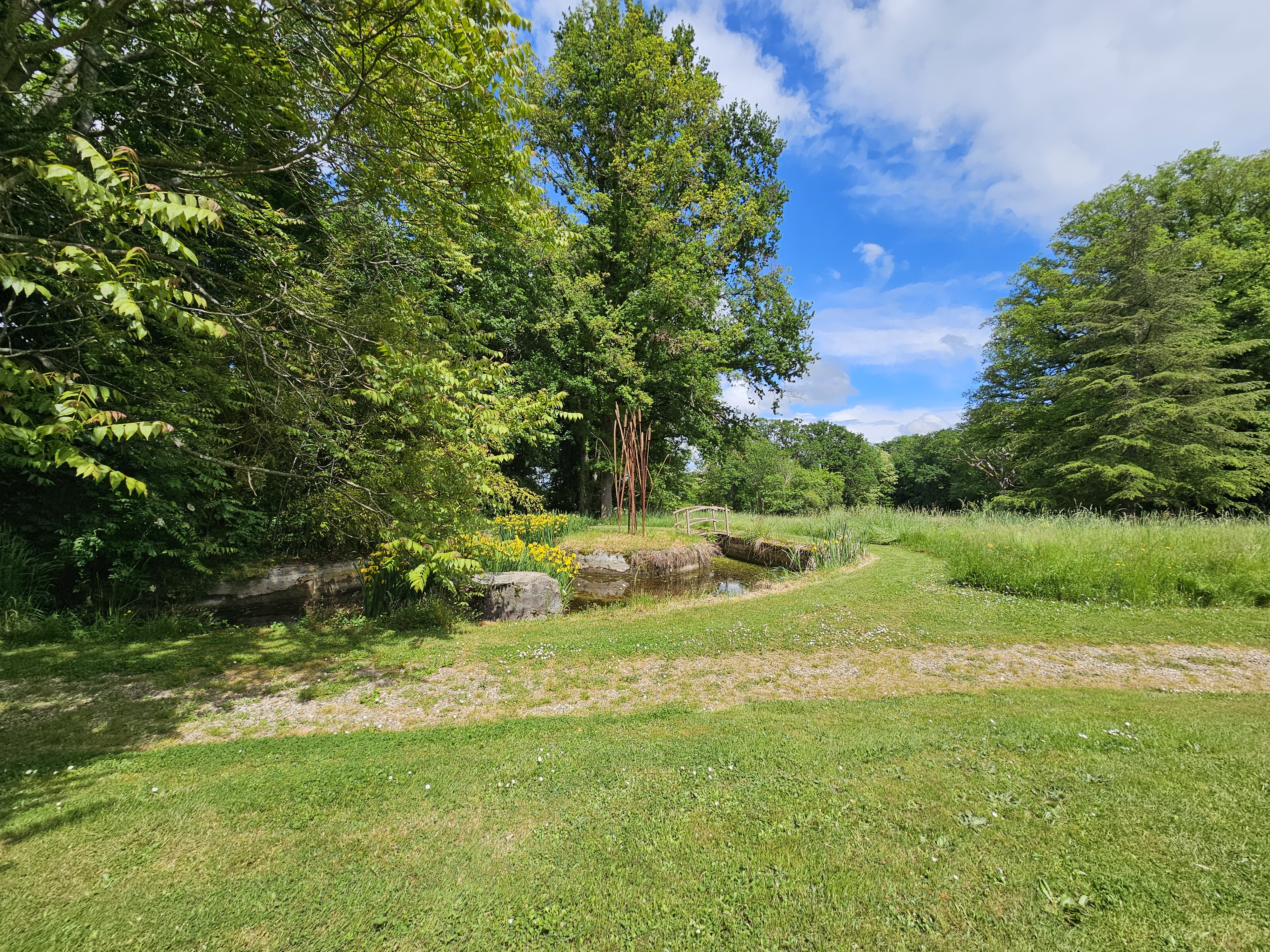 Propriété en France à vendre à Theneuille, Allier - &#8364;1 100 000 - photo 