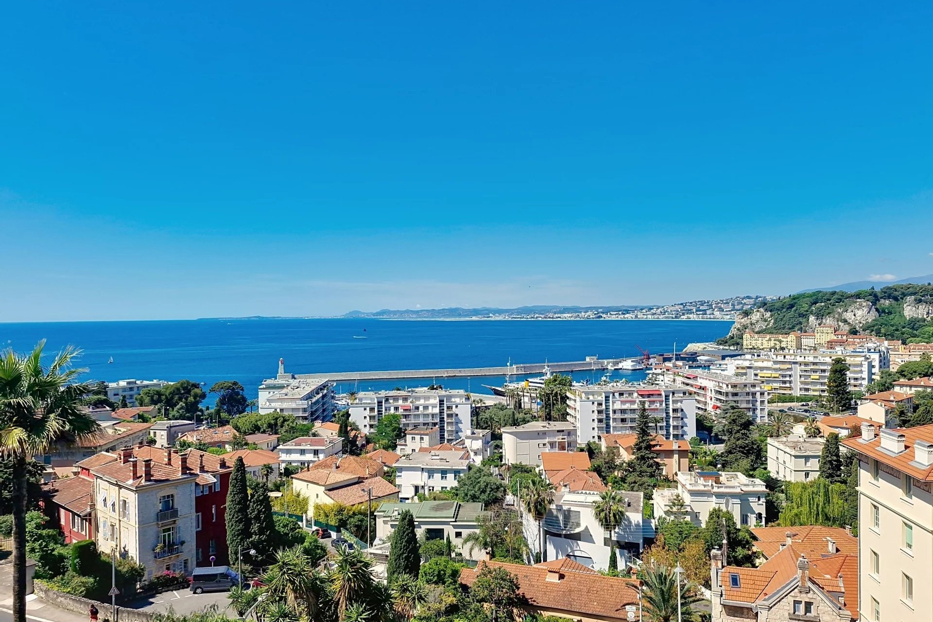 Propriété en France à vendre à Nice, Alpes-Maritimes - &#8364;1 090 000 - photo 