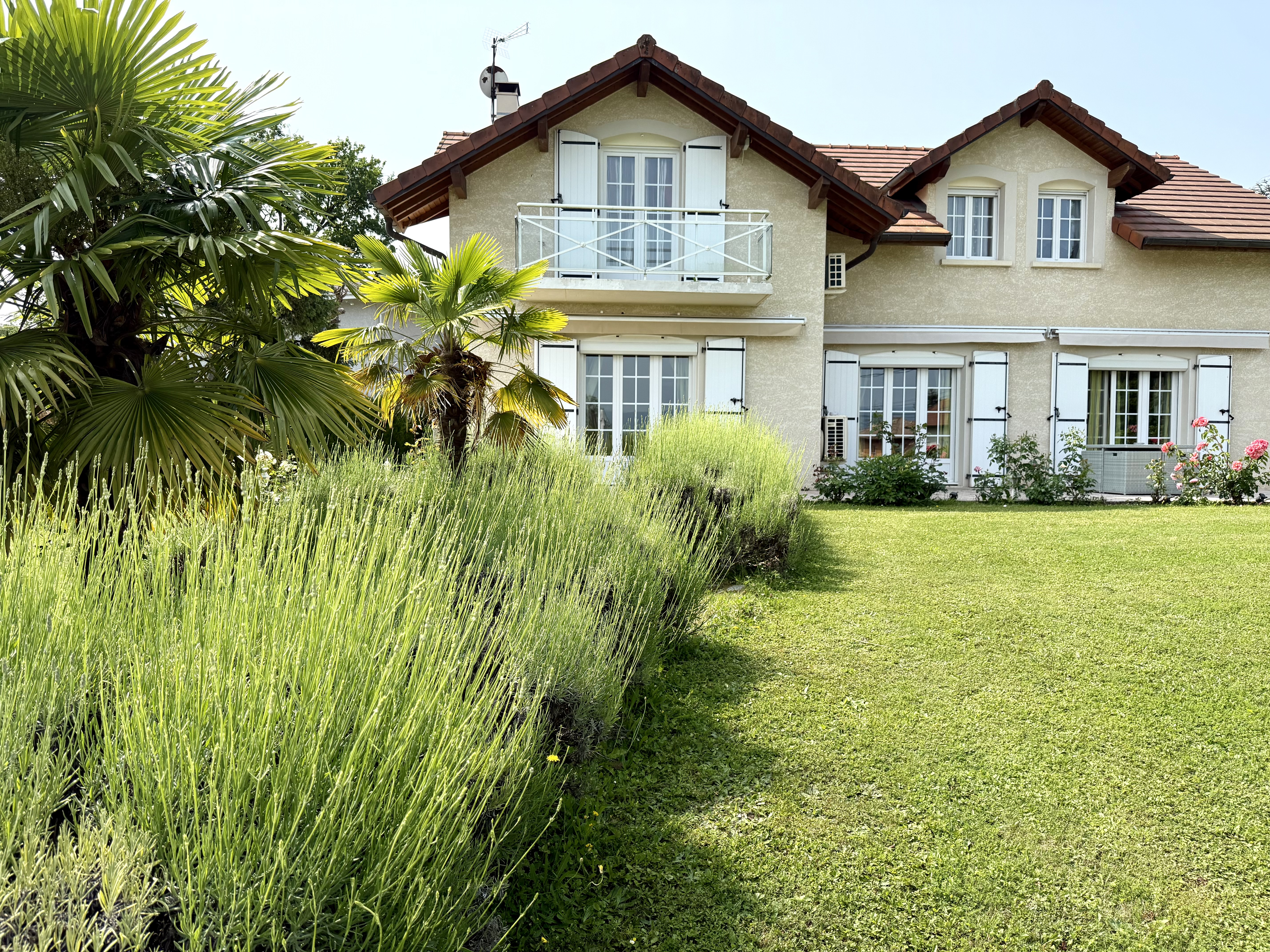Propriété en France à vendre à Messery, Haute-Savoie - &#8364;1 090 000 - photo 