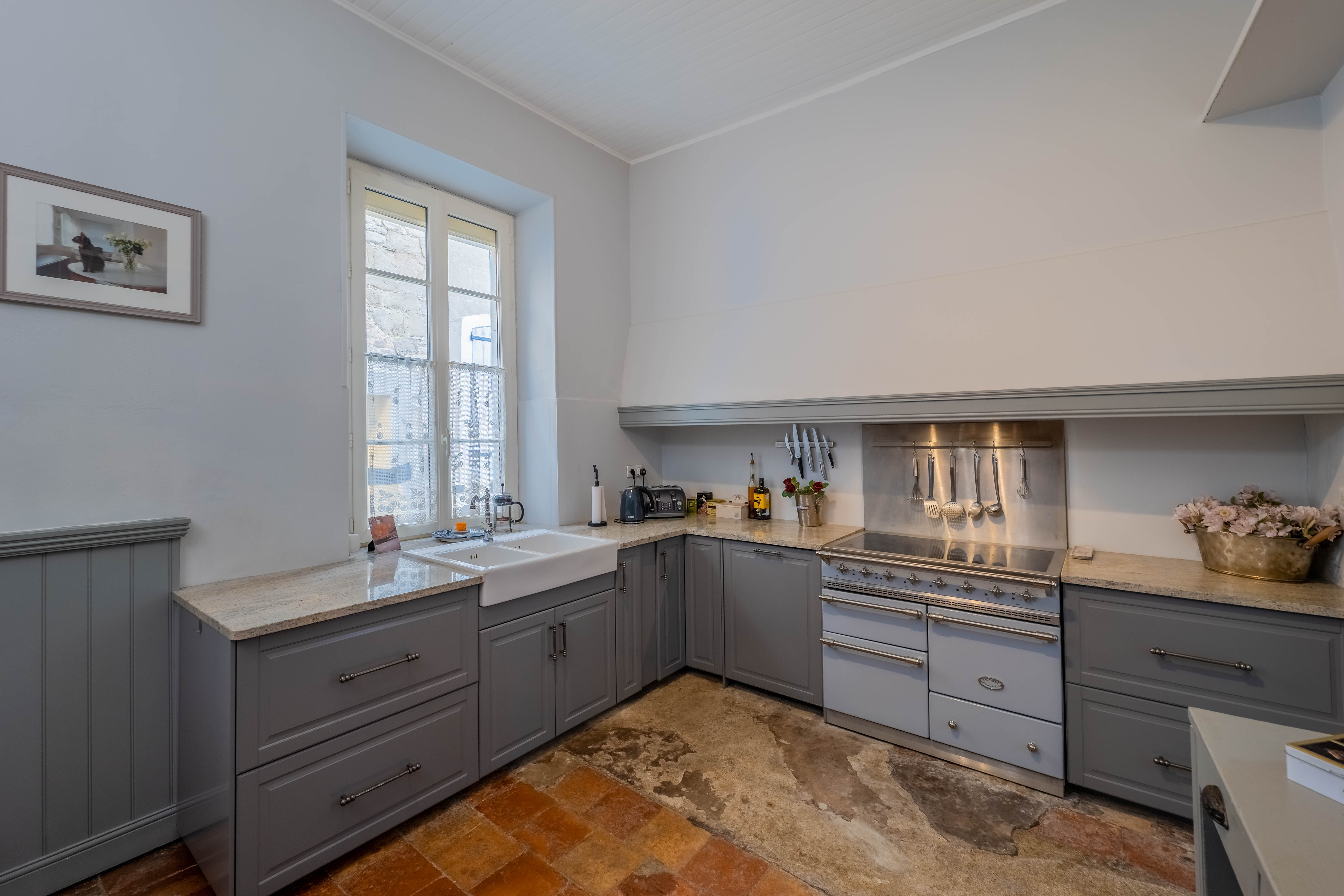 French property for sale in Pépieux, Aude - €650,000 - photo 