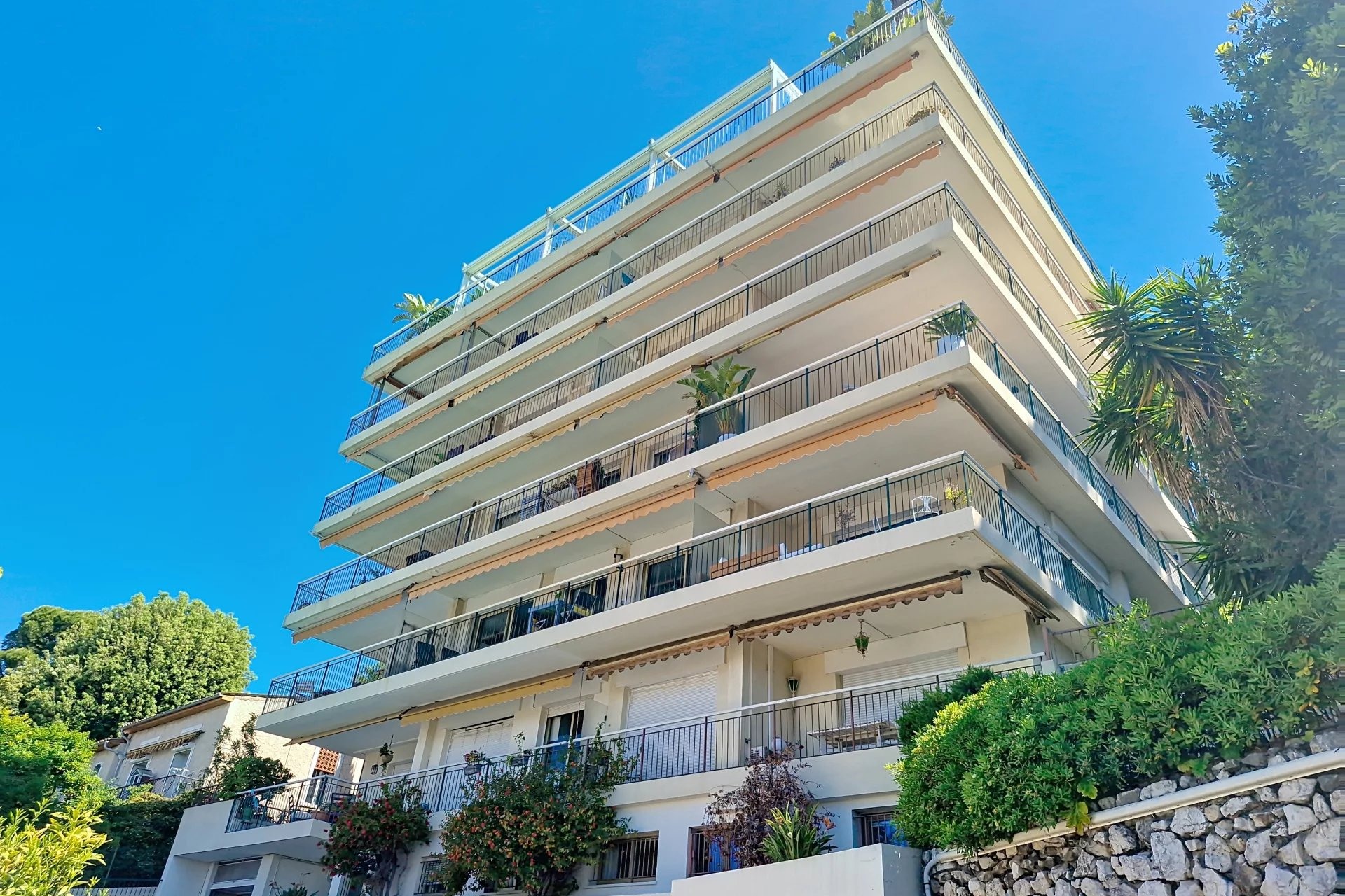 French property for sale in Nice, Alpes-Maritimes - €1,090,000 - photo 