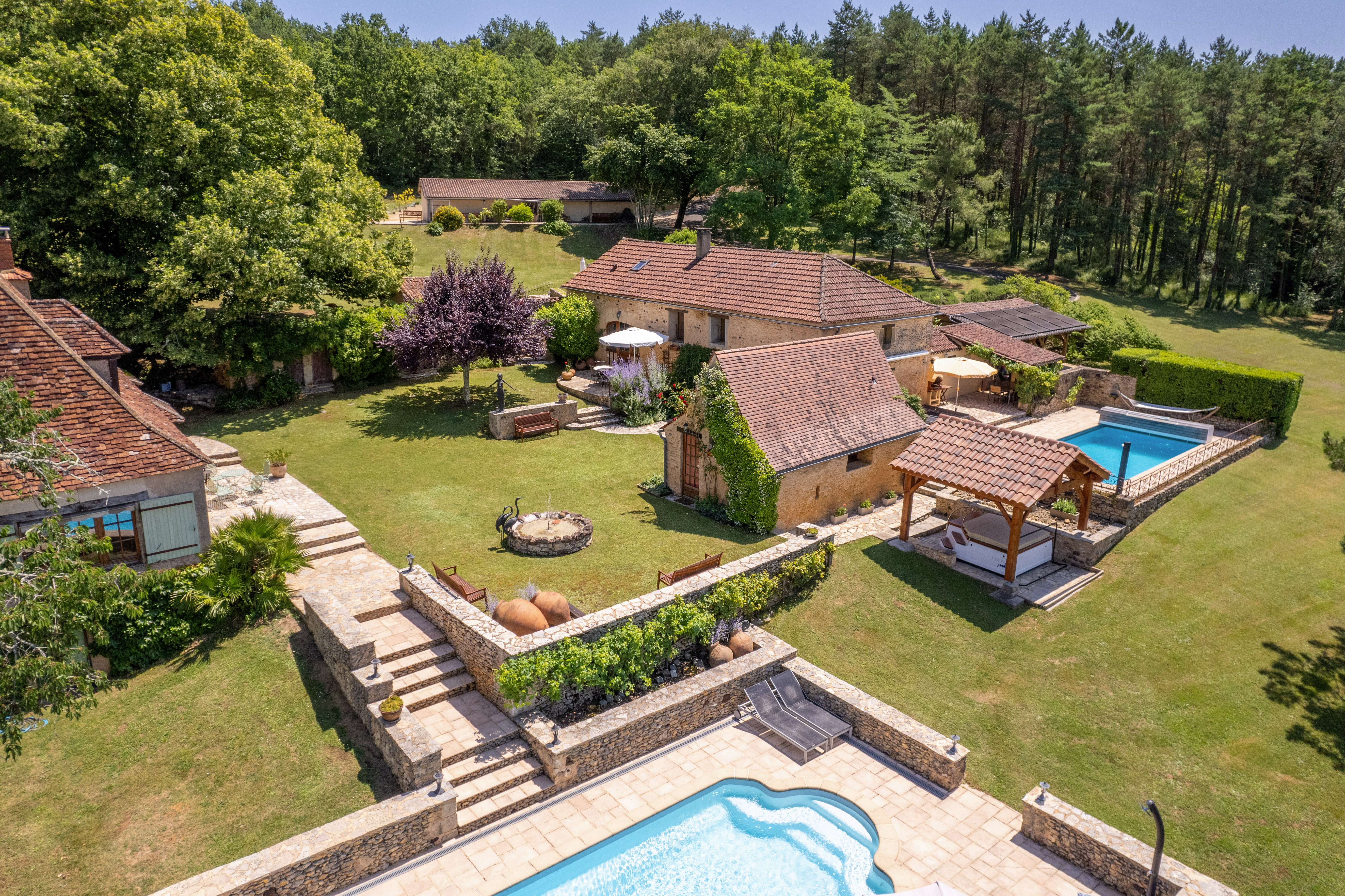 French property for sale in Val de Louyre et Caudeau, Dordogne - €840,000 - photo 