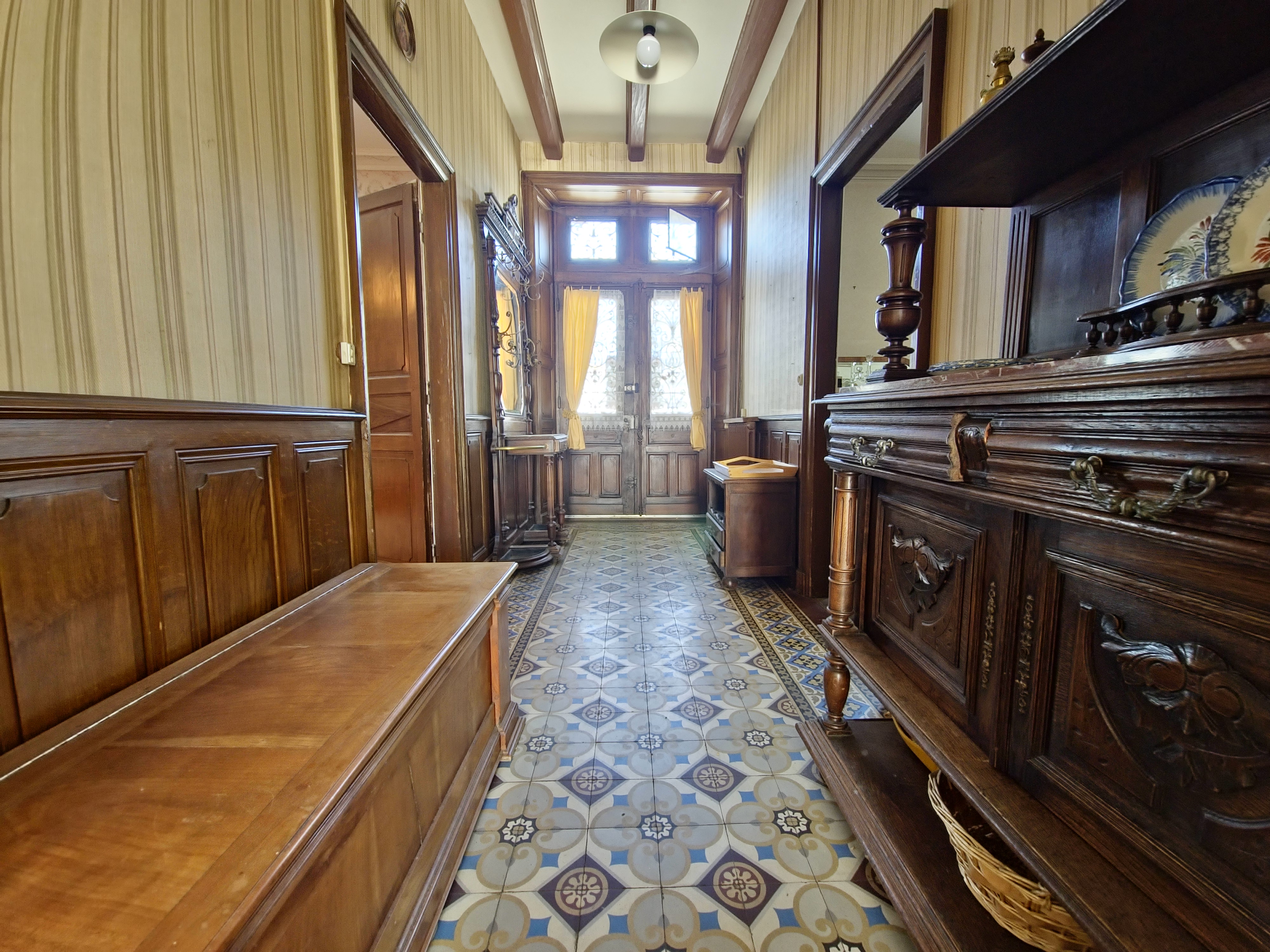 French property for sale in Sainte-Hermine, Vendée - €535,000 - photo 