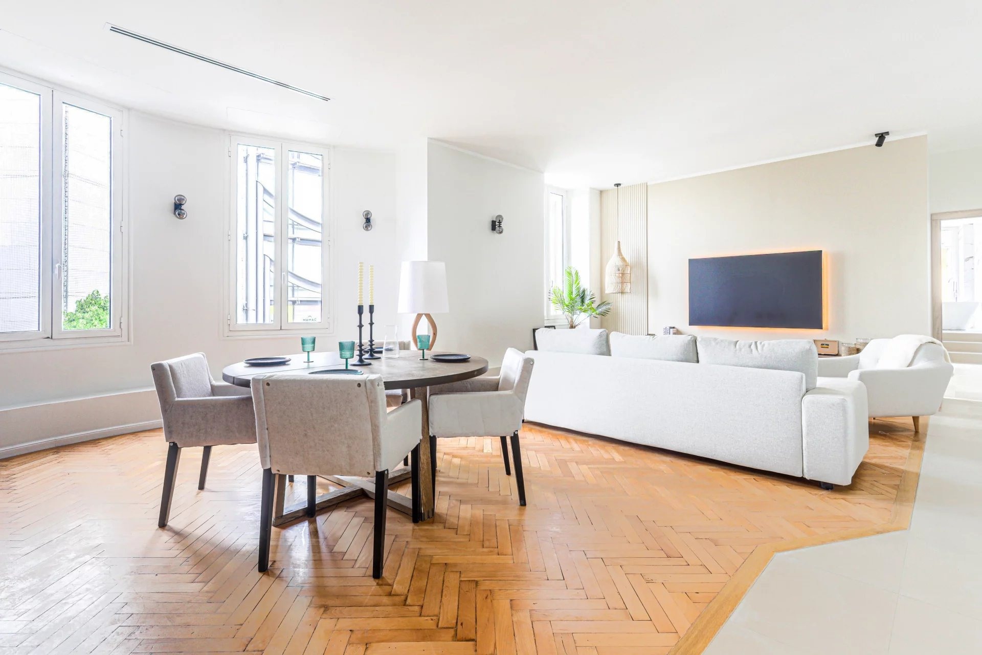 French property for sale in Nice, Alpes-Maritimes - €750,000 - photo 