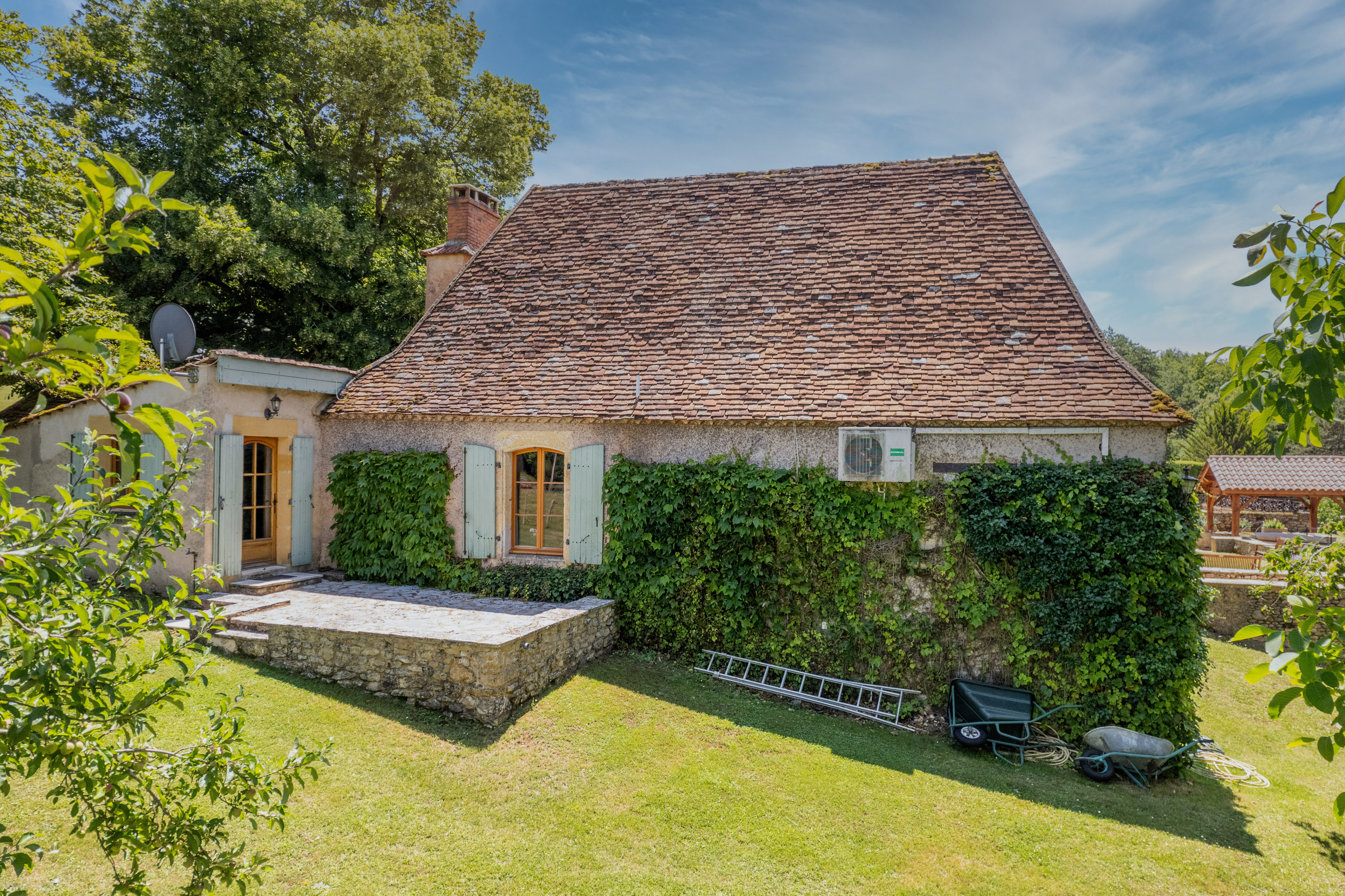 French property for sale in Val de Louyre et Caudeau, Dordogne - €895,000 - photo
