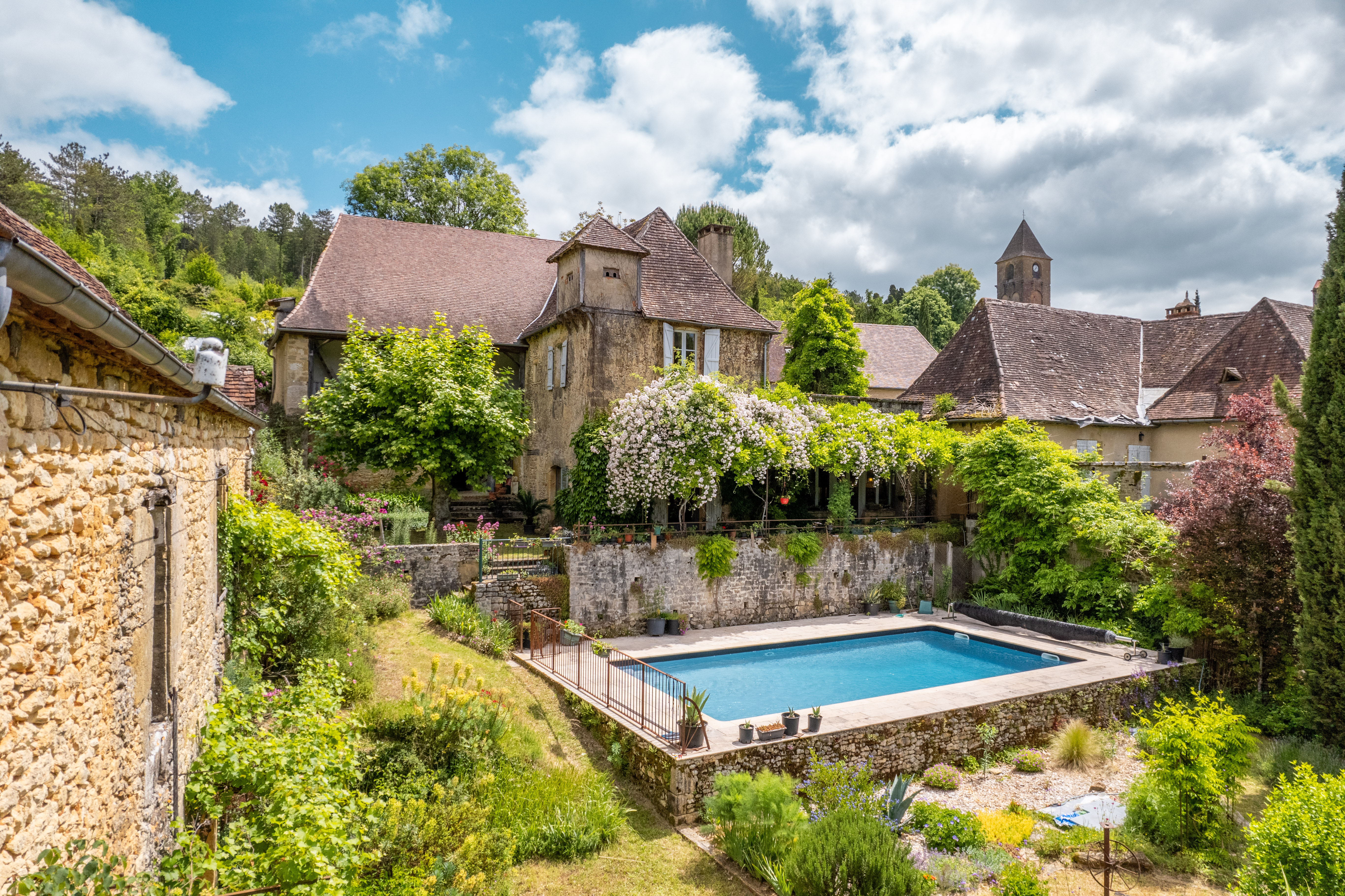 French property for sale in Plazac, Dordogne - €575,000 - photo 