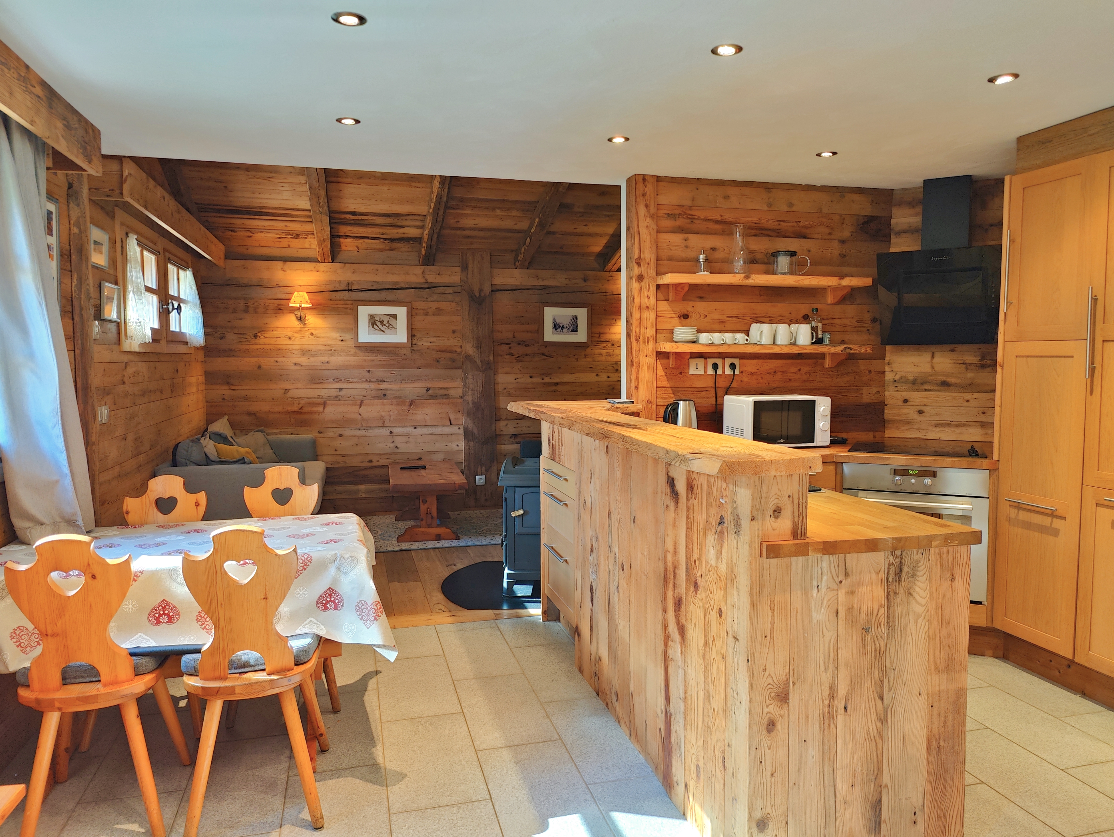 Propriété en France à vendre à MERIBEL LES ALLUES, Savoie - &#8364;4 050 000 - photo 
