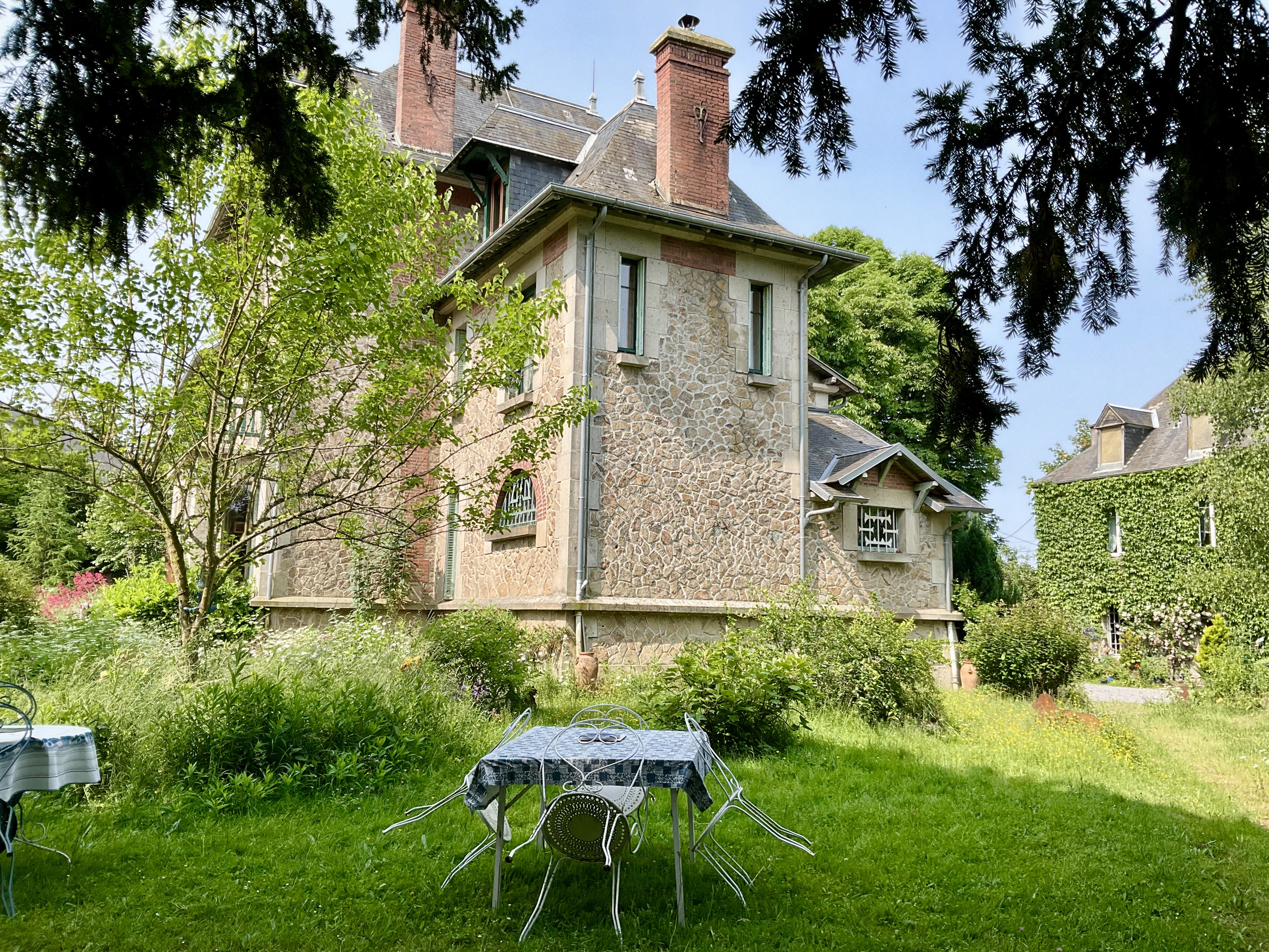 Propriété en France à vendre à Vallière, Creuse - &#8364;657 200 - photo 