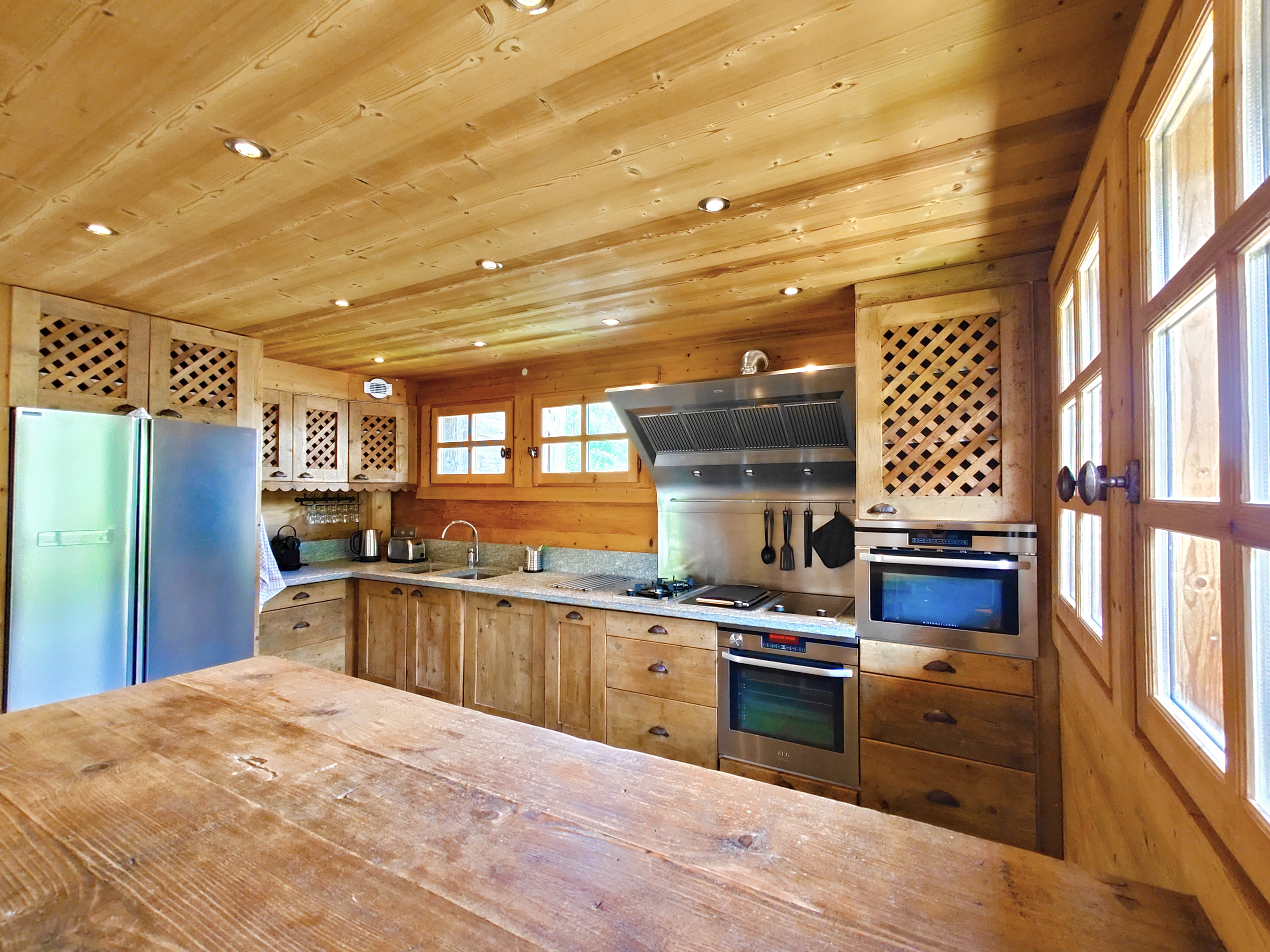 French property for sale in MERIBEL LES ALLUES, Savoie - €4,053,000 - photo 