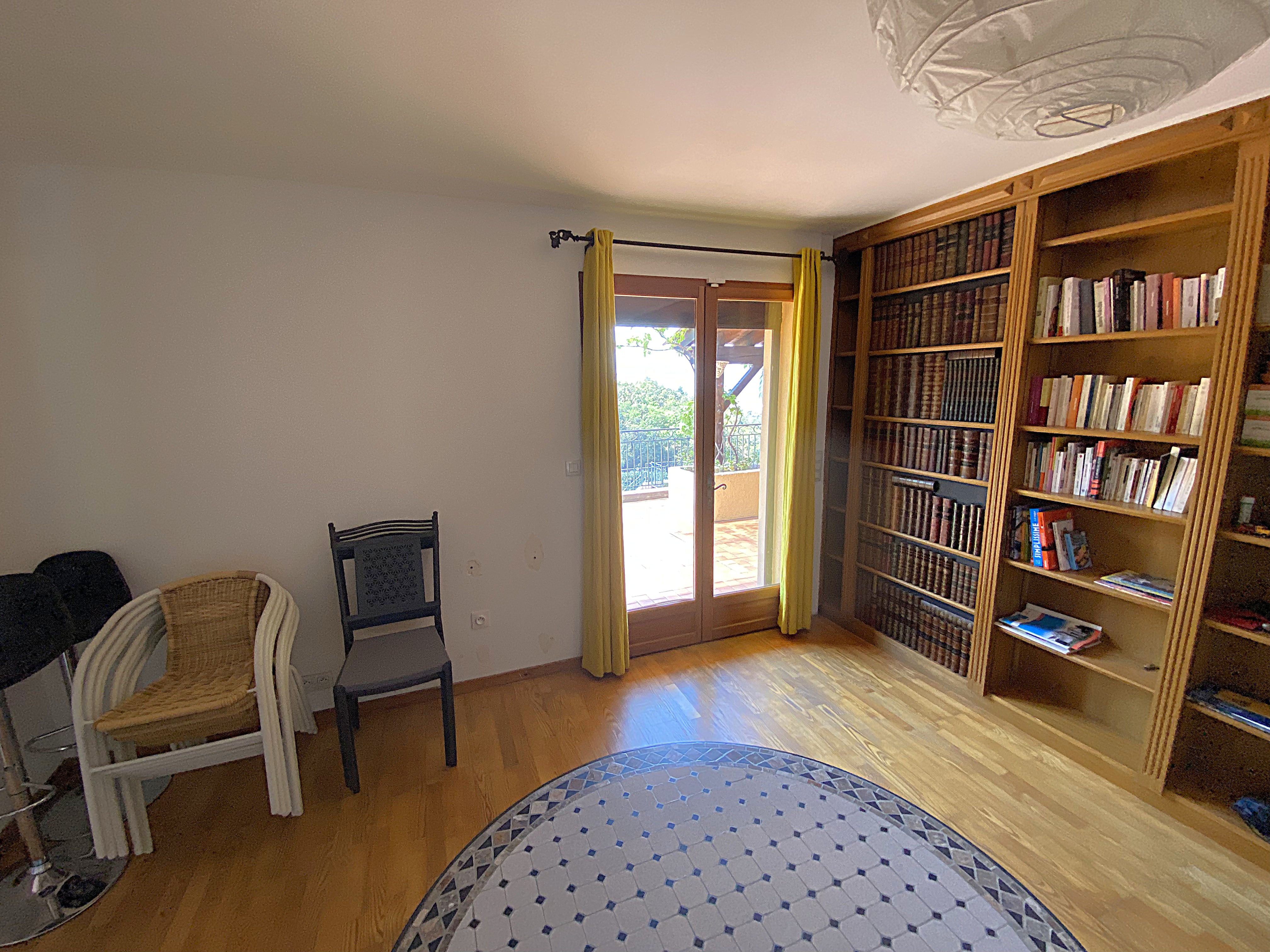 French property for sale in Le Boulou, Pyrénées-Orientales - €699,000 - photo 