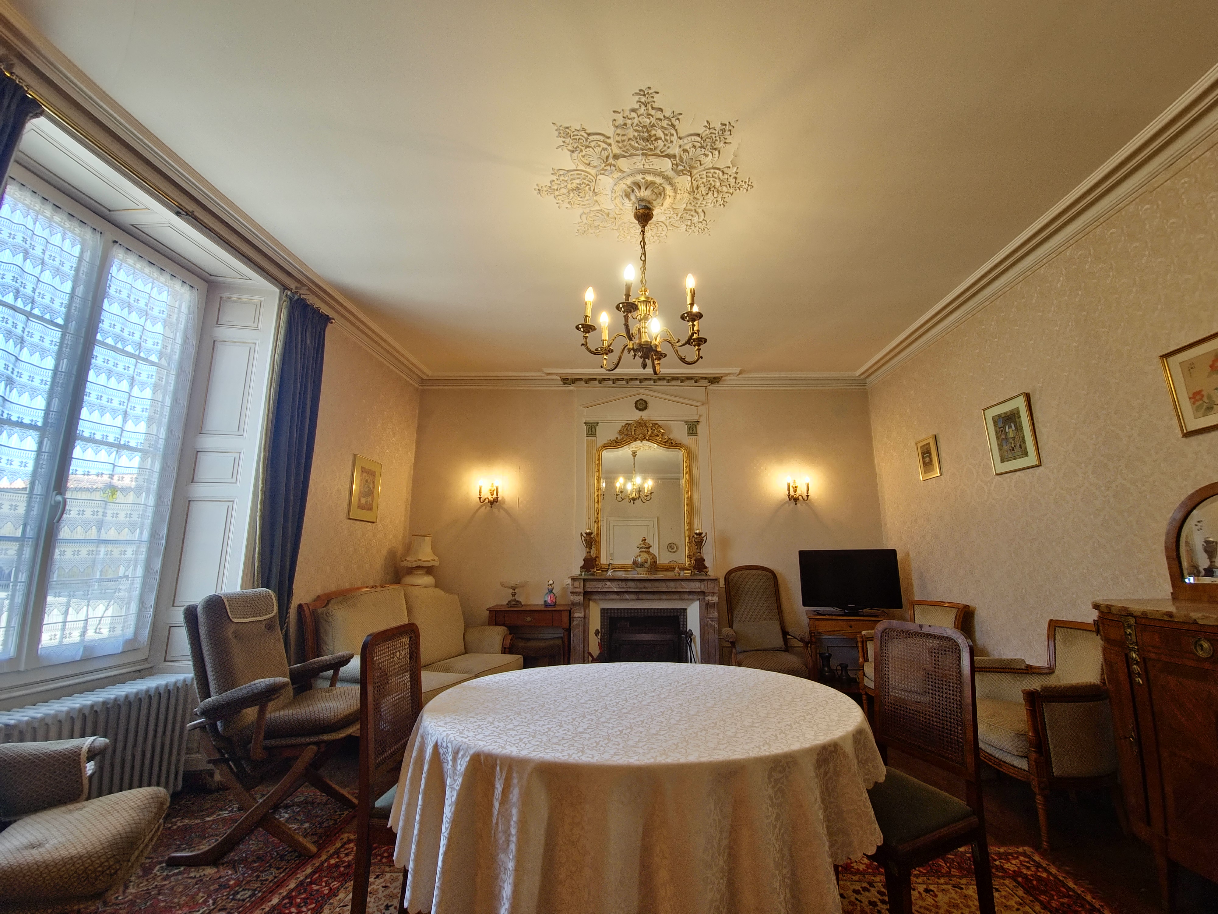 French property for sale in Sainte-Hermine, Vendée - €535,000 - photo 