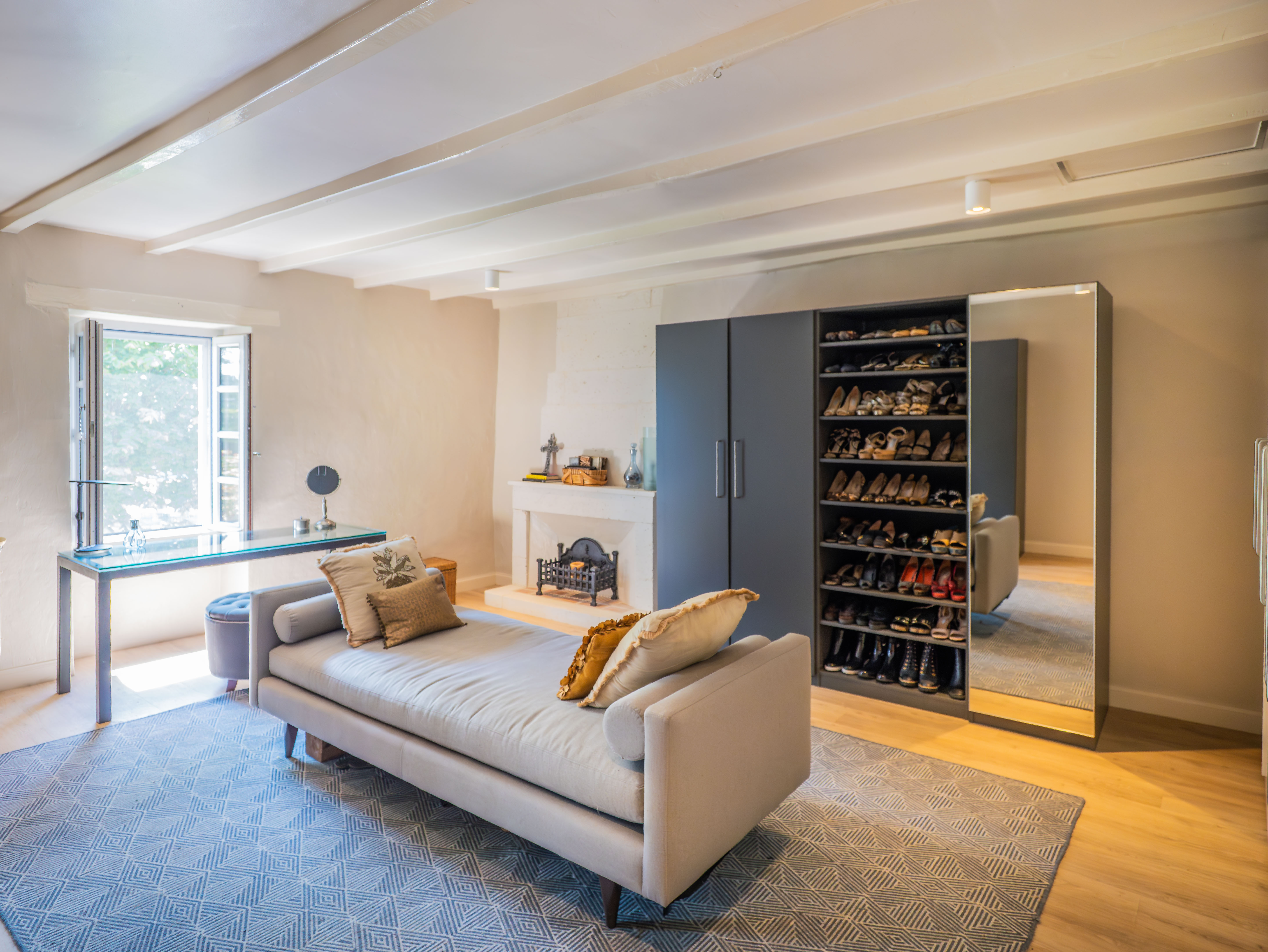 Propriété en France à vendre à Angoulême, Charente - €995 000 - photo 