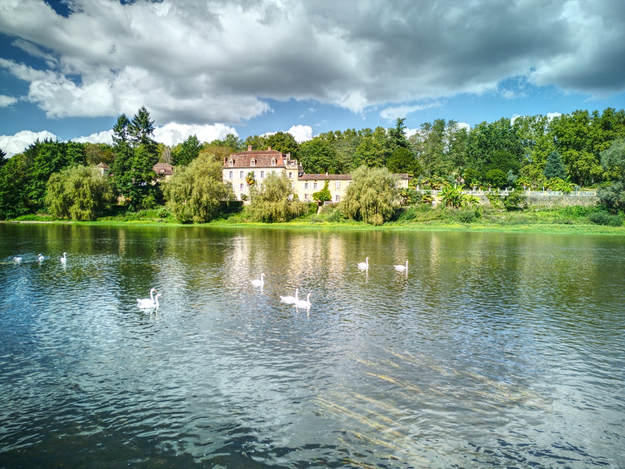 Propriété en France à vendre à Lalinde, Dordogne - &#8364;1 660 000 - photo 
