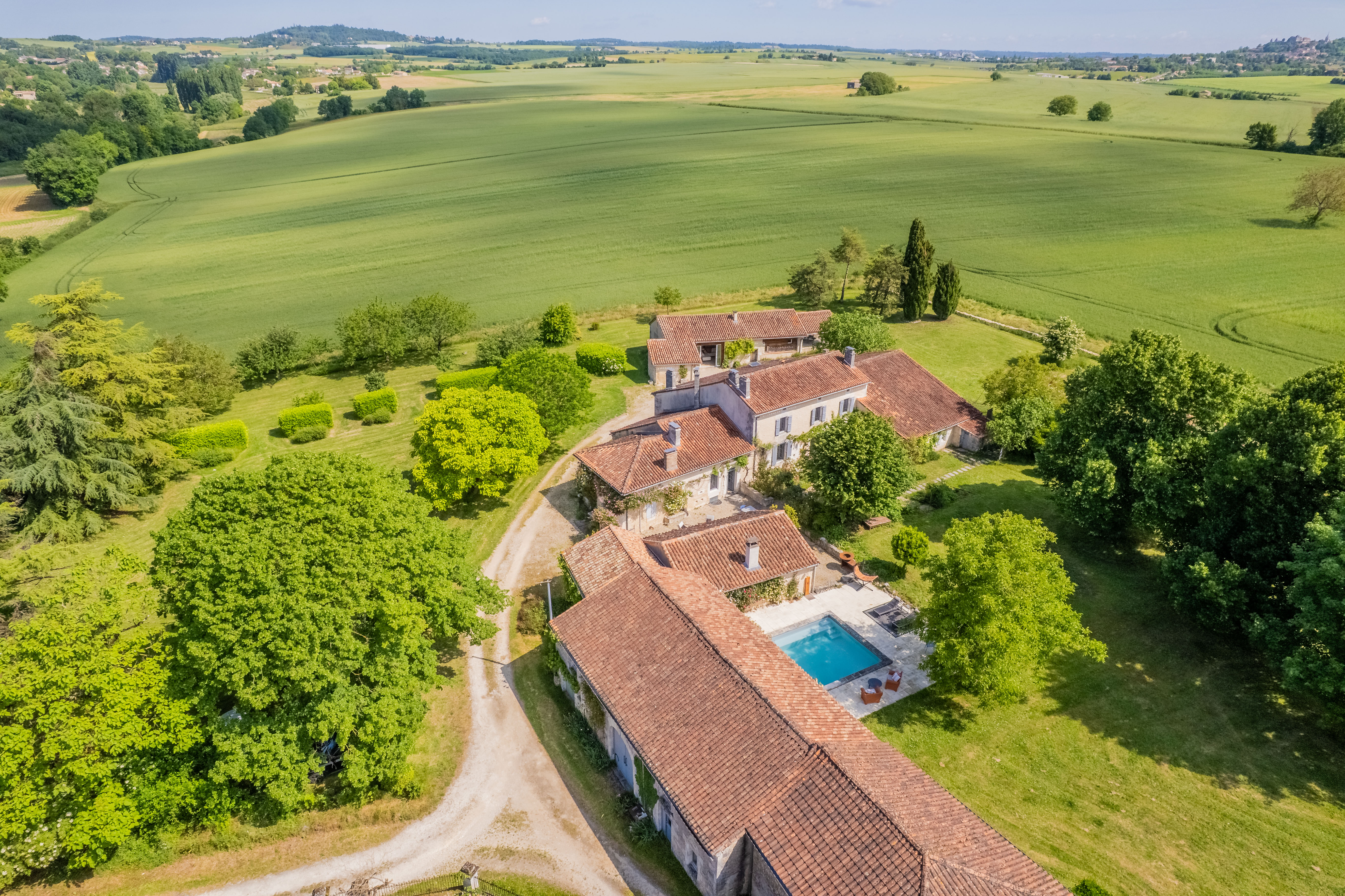 French property for sale in Villebois-Lavalette, Charente - €925,000 - photo 