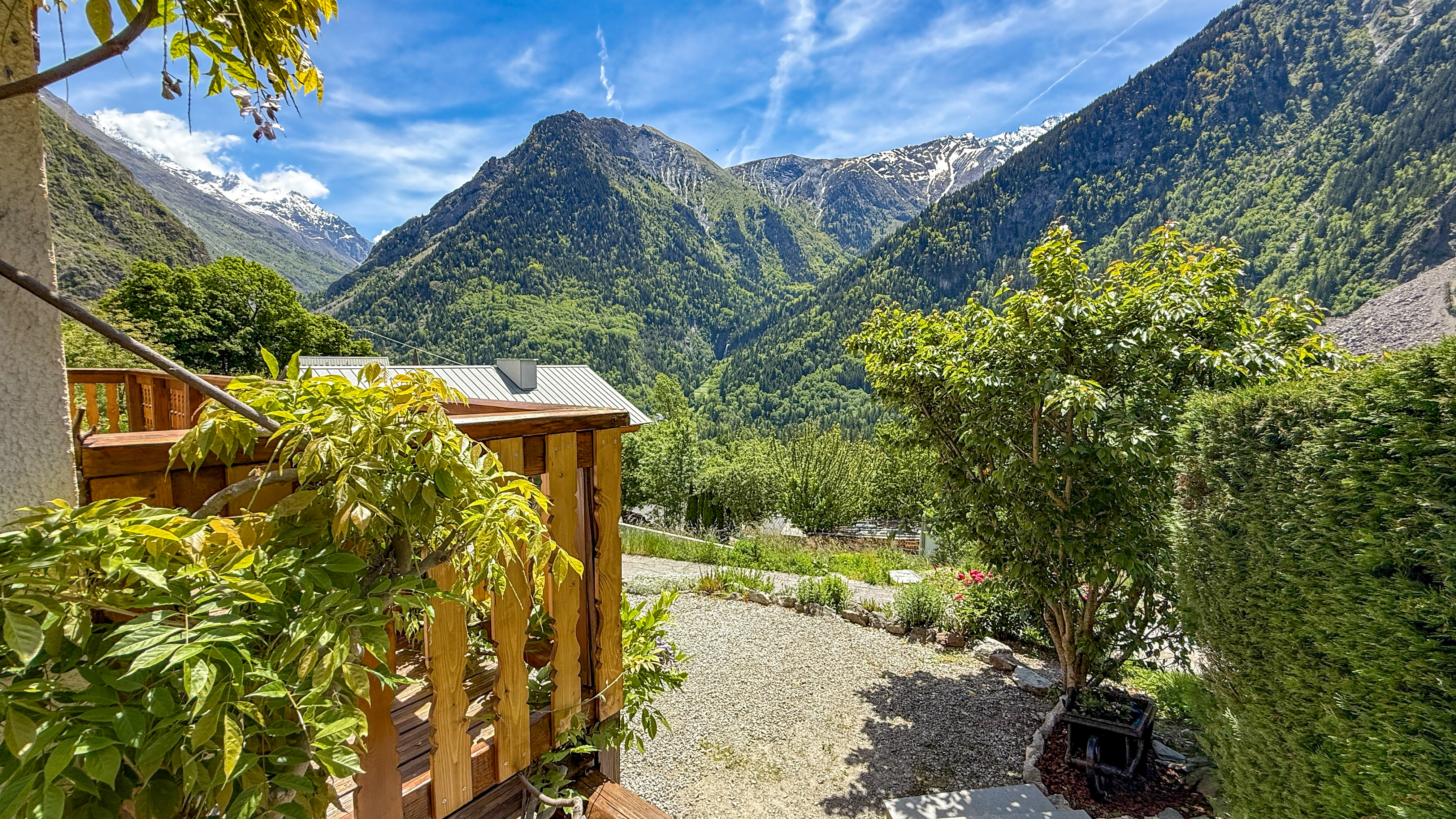 Propriété en France à vendre à Les Deux Alpes, Isère - &#8364;1 690 000 - photo 