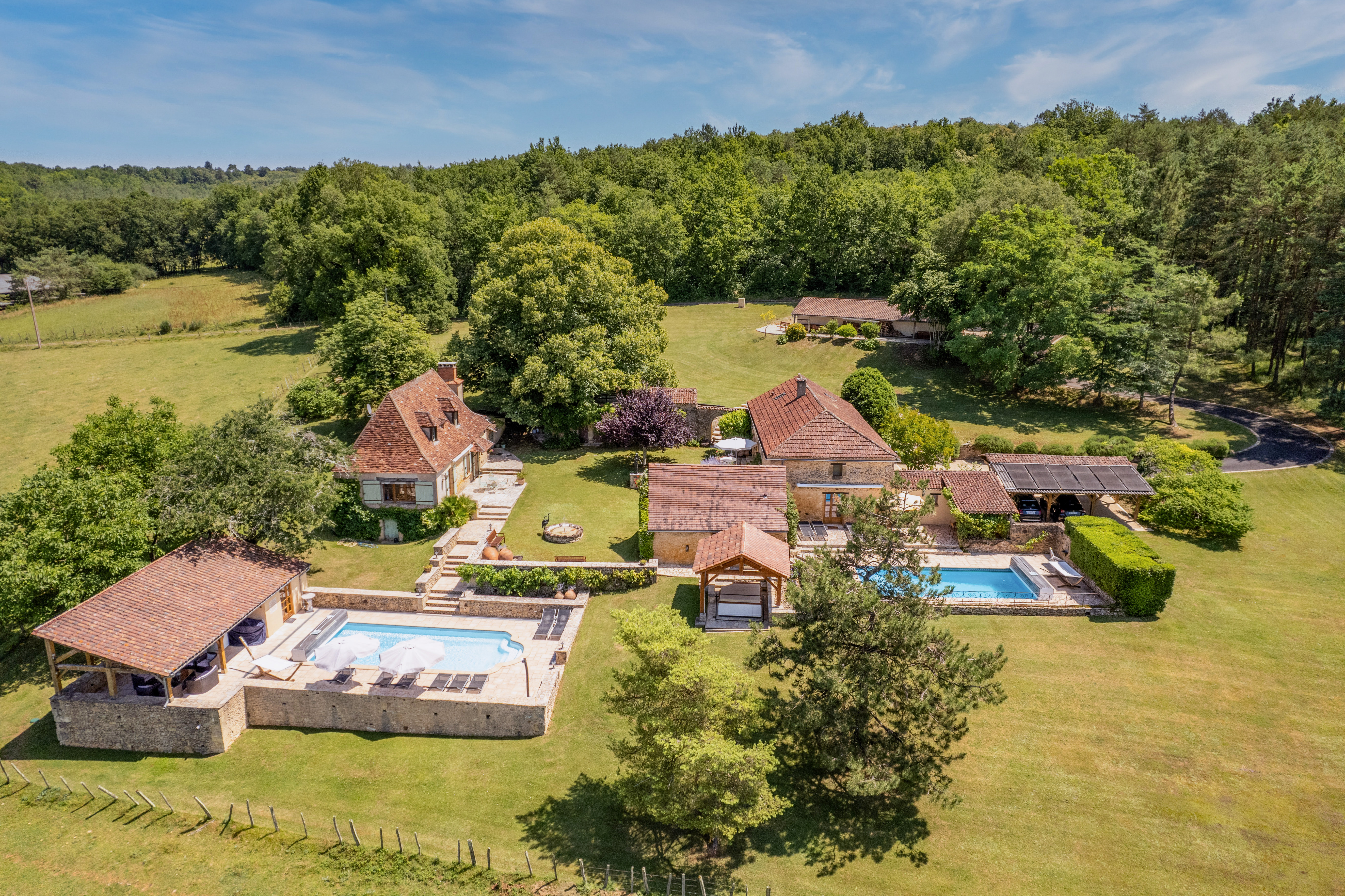 French property for sale in Val de Louyre et Caudeau, Dordogne - €895,000 - photo