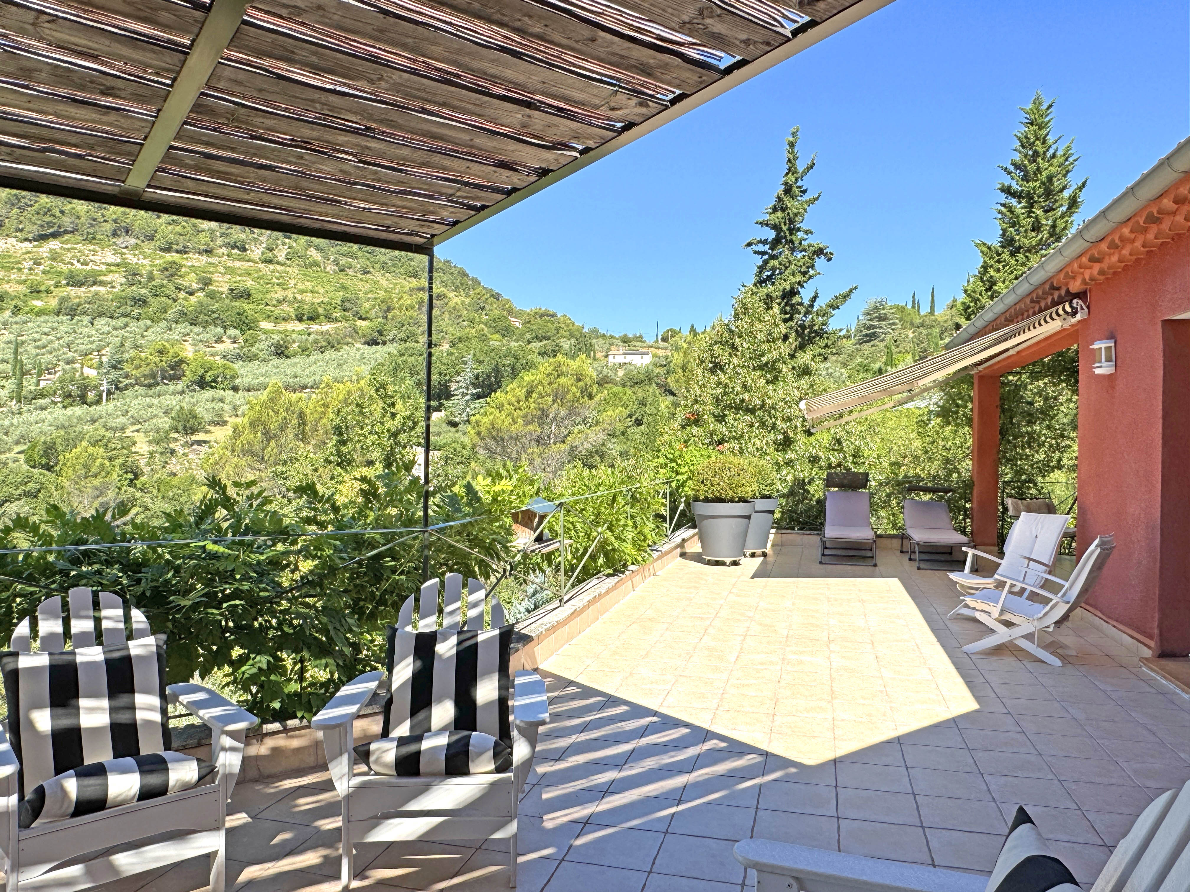 French property for sale in Aubres, Drôme - €795,000 - photo 