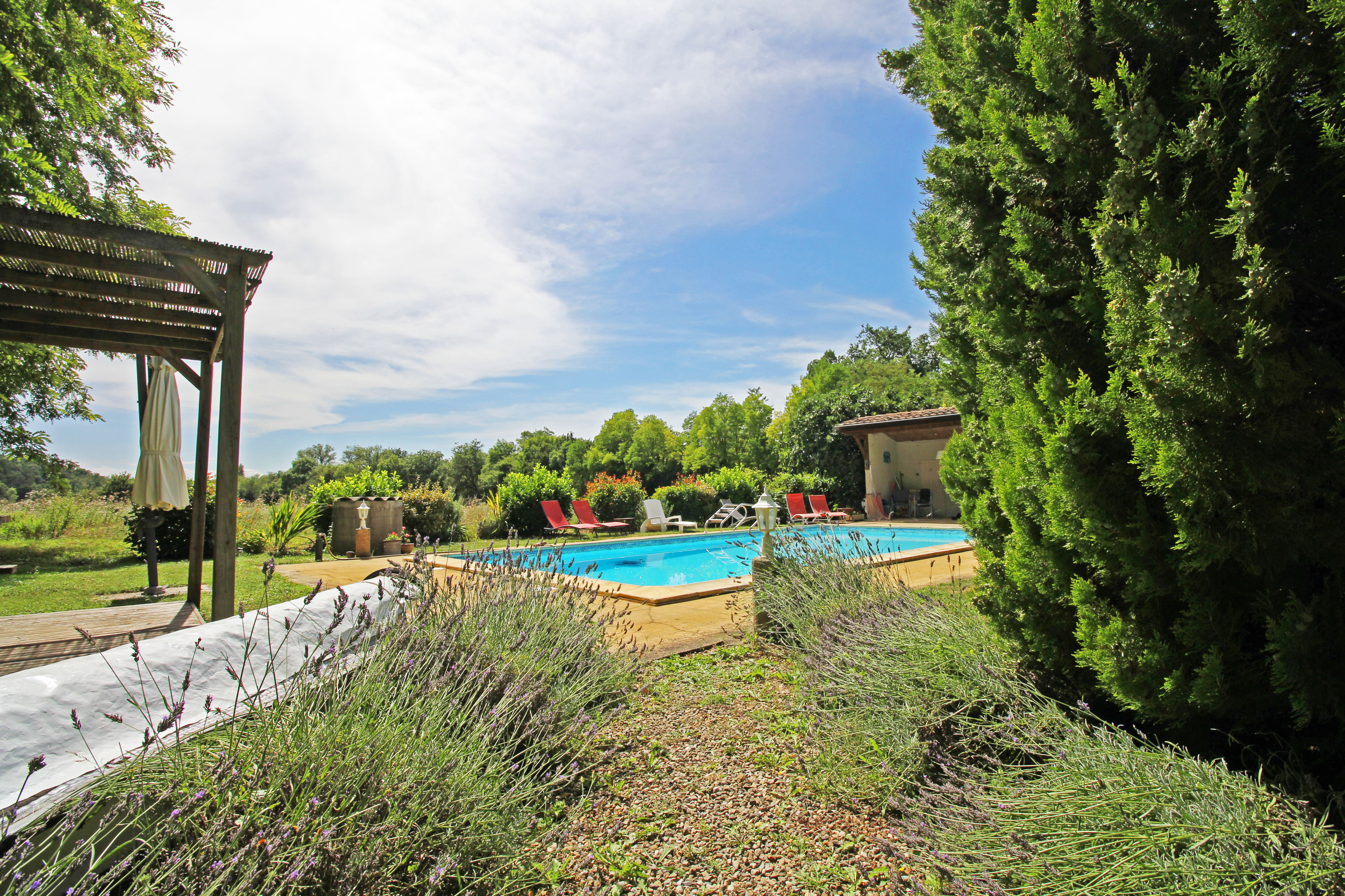 Propriété en France à vendre à Mirepoix, Ariège - &#8364;925 000 - photo 
