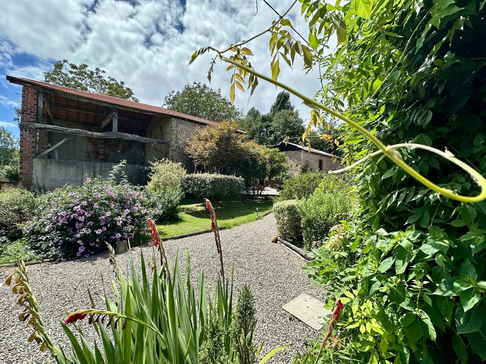 Propriété en France à vendre à Saint-Lézer, Hautes-Pyrénées - €599 500 - photo 