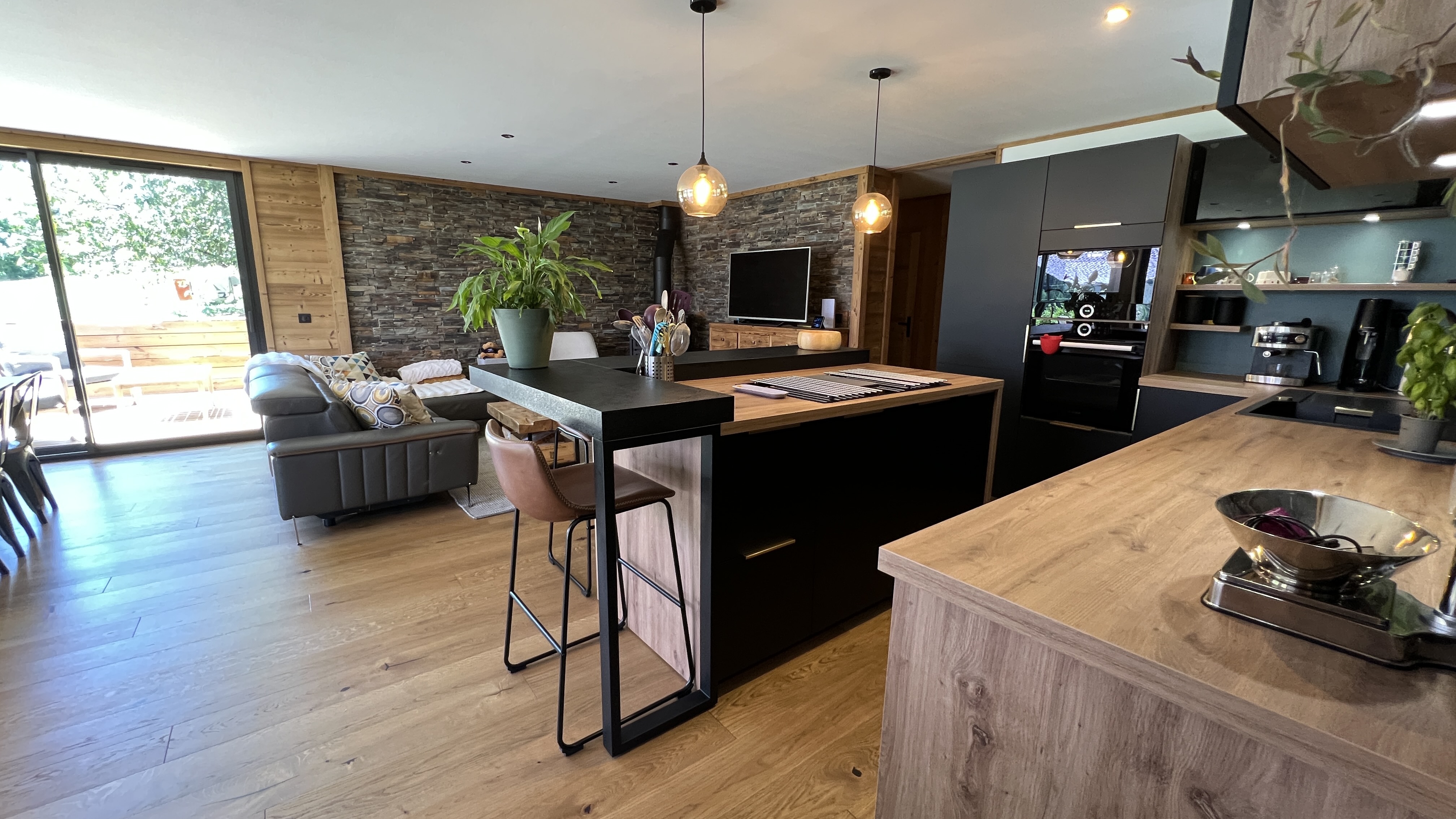 French property for sale in Séez, Savoie - €1,295,000 - photo 