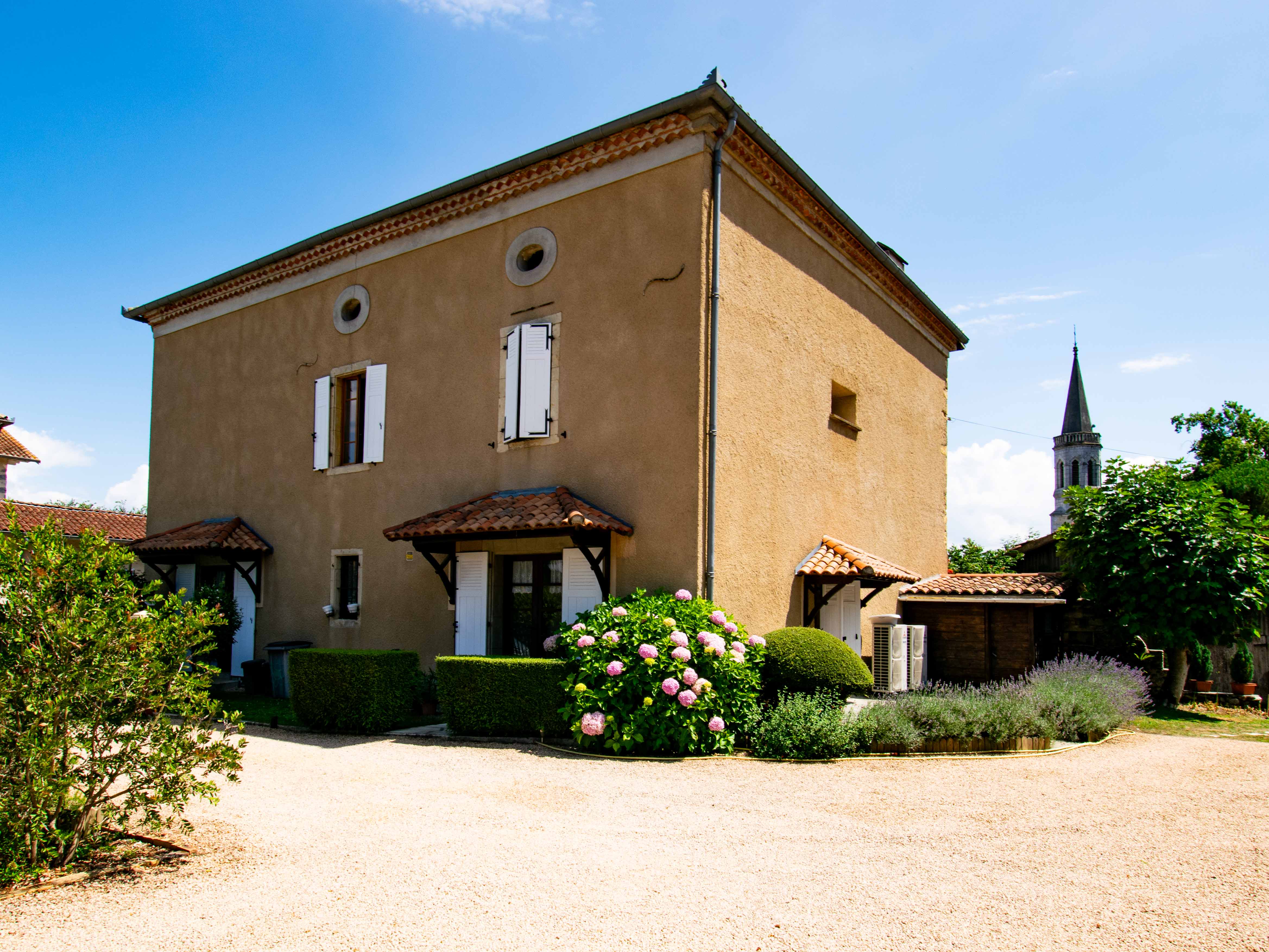 Propriété en France à vendre à Saint-Gaudens, Haute-Garonne - &#8364;615 000 - photo 