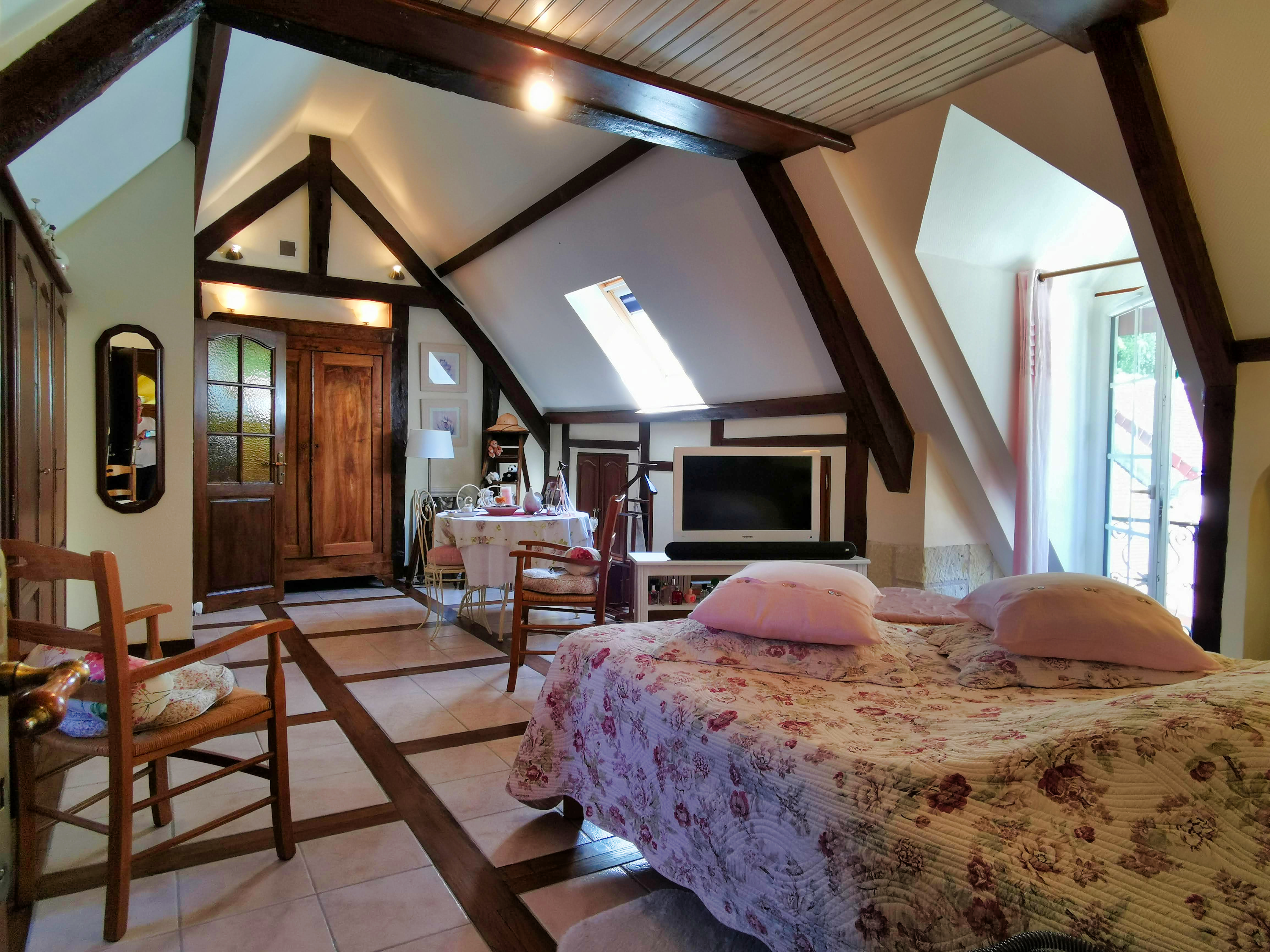 Propriété en France à vendre à Saint-Aignan, Loir-et-Cher - &#8364;710 200 - photo 