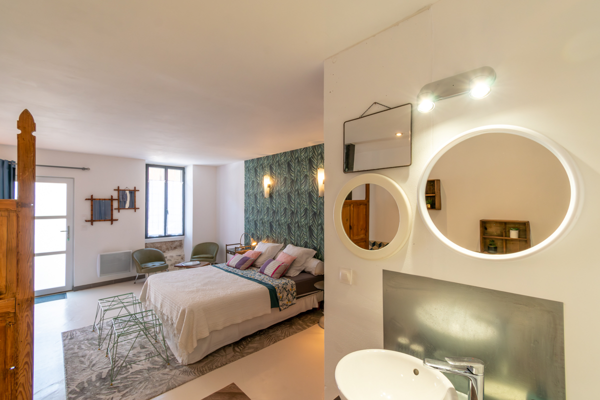 French property for sale in Canet, Aude - €750,000 - photo 