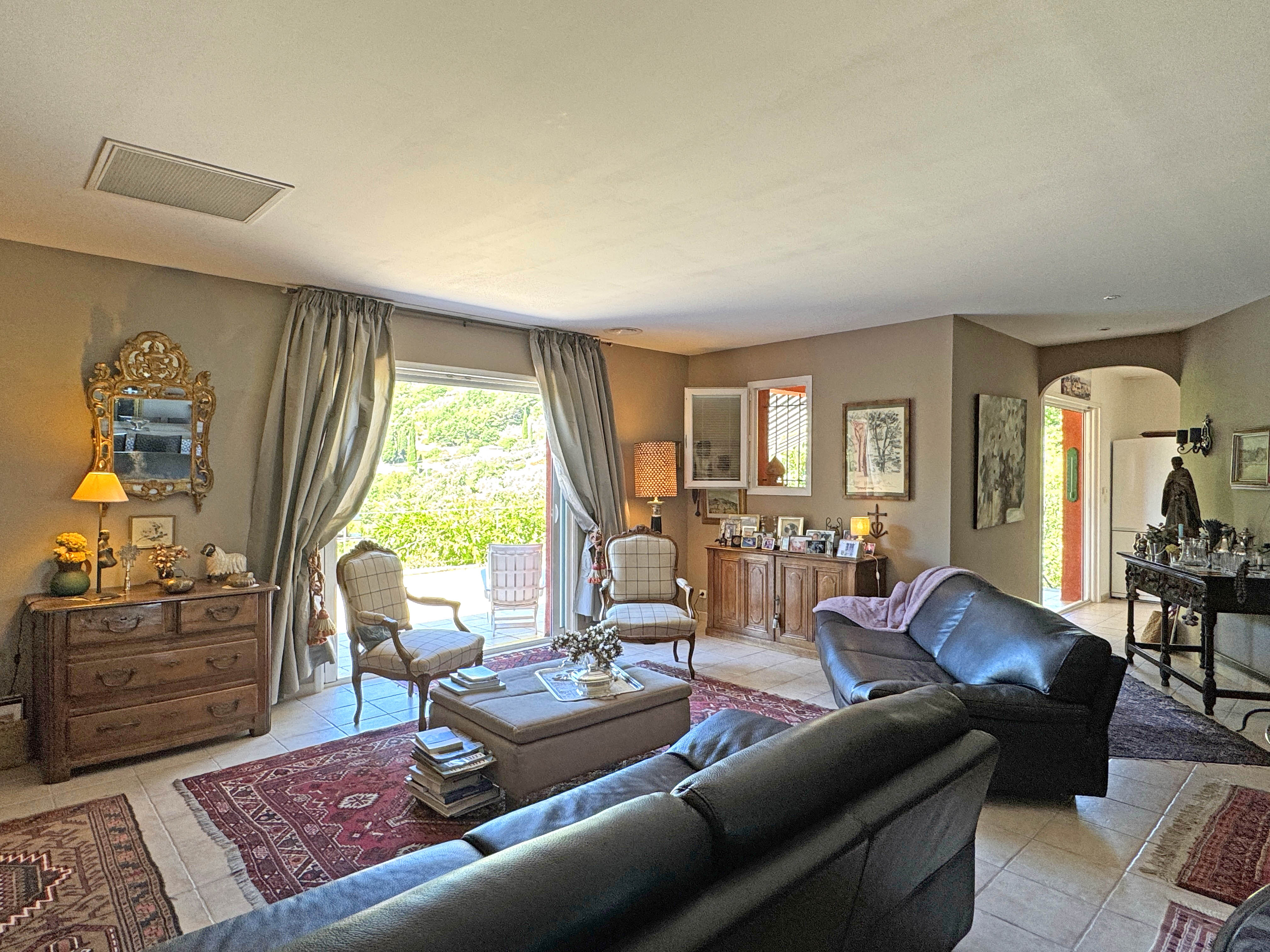 Propriété en France à vendre à Aubres, Drôme - &#8364;795 000 - photo 