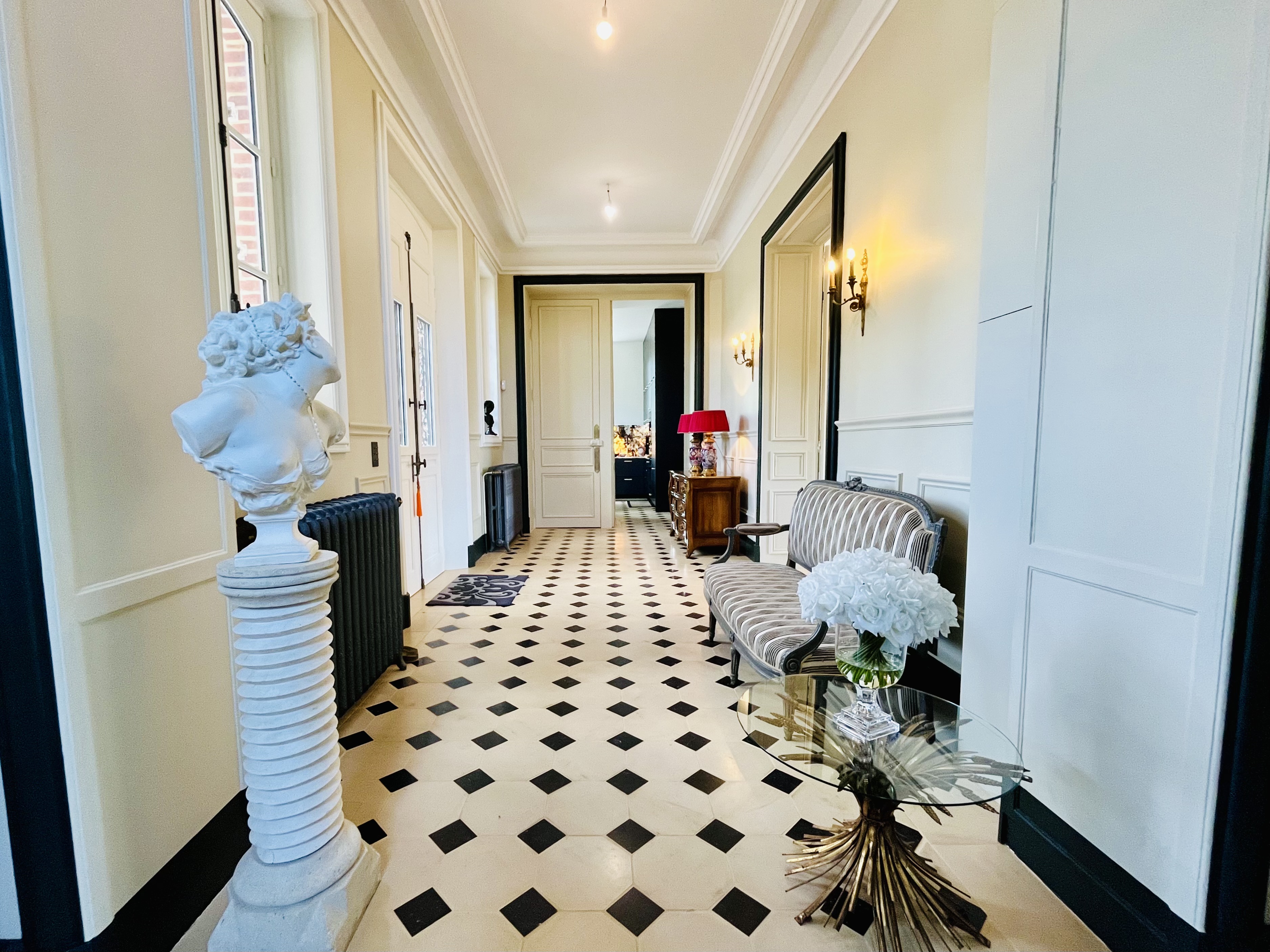 Propriété en France à vendre à Pont-l'Évêque, Calvados - &#8364;5 420 000 - photo 