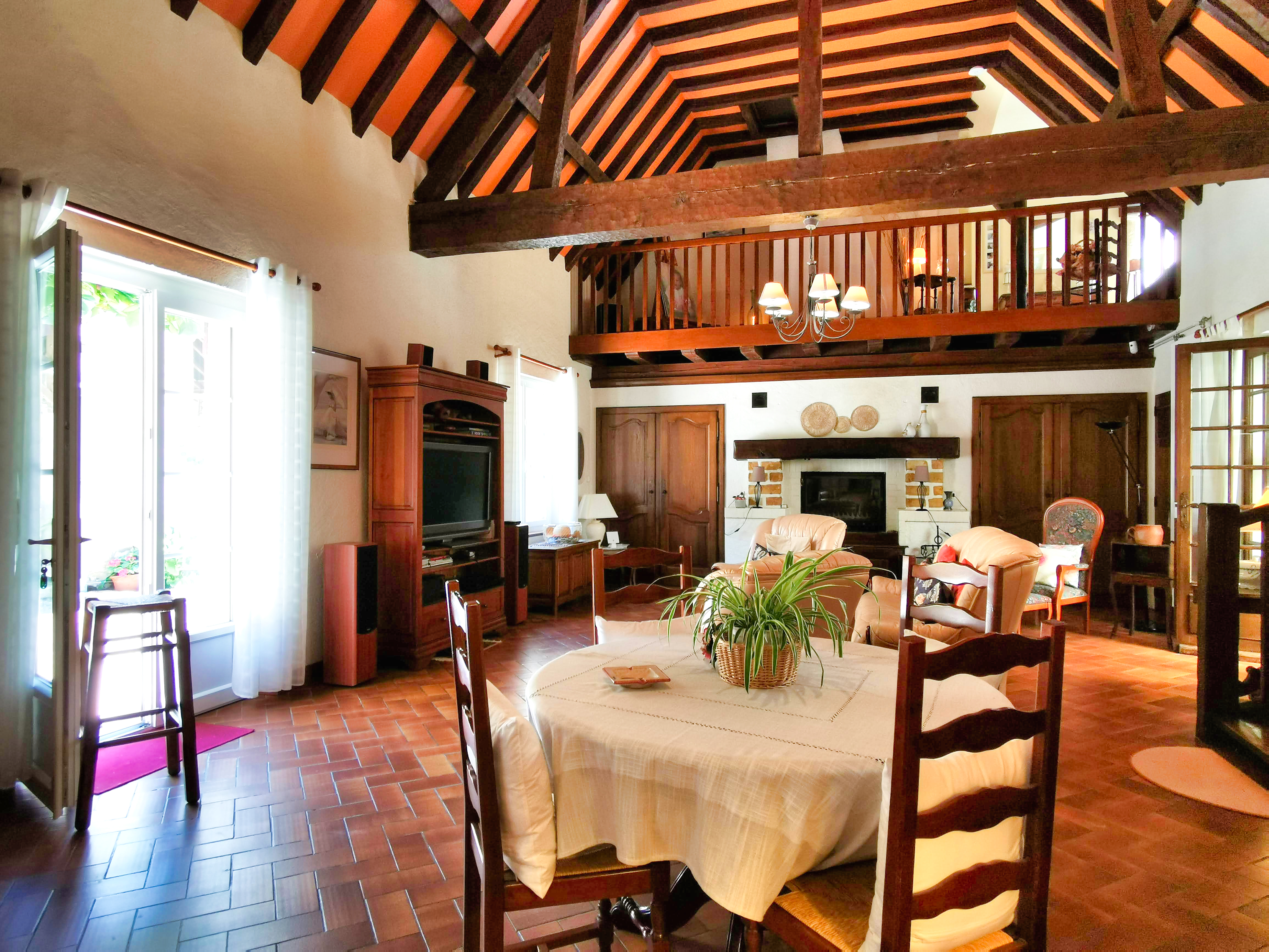 Propriété en France à vendre à Saint-Aignan, Loir-et-Cher - &#8364;710 200 - photo 