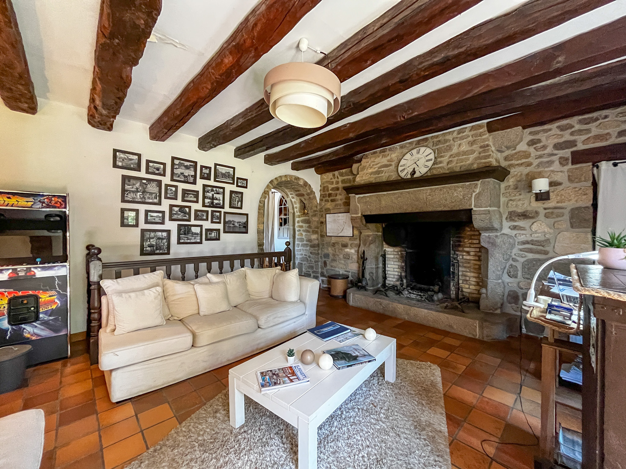 Propriété en France à vendre à Mesnil-Roc'h, Ille-et-Vilaine - &#8364;1 865 195 - photo 