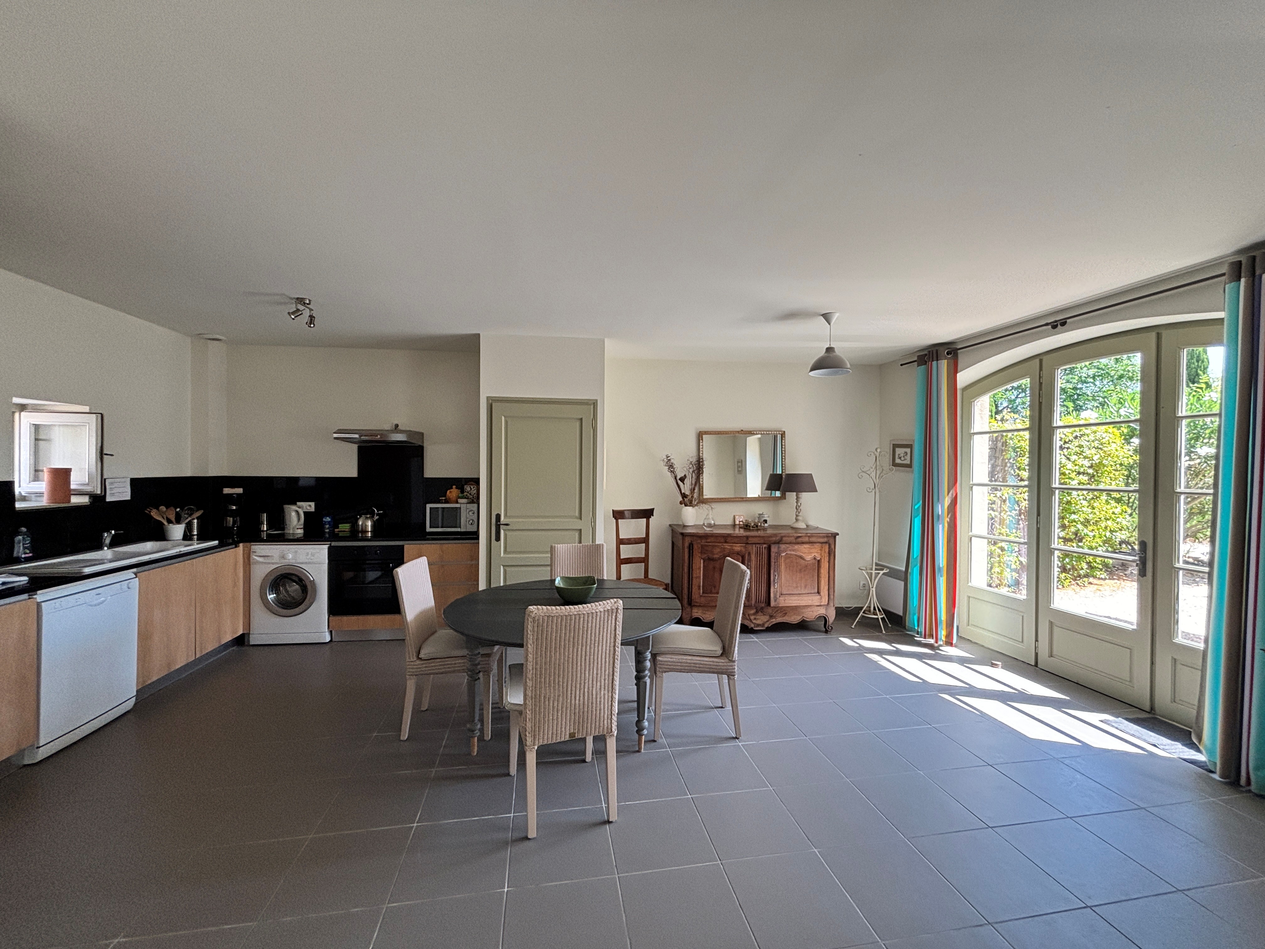 Propriété en France à vendre à Saint-Nazaire-d'Aude, Aude - &#8364;1 495 000 - photo 
