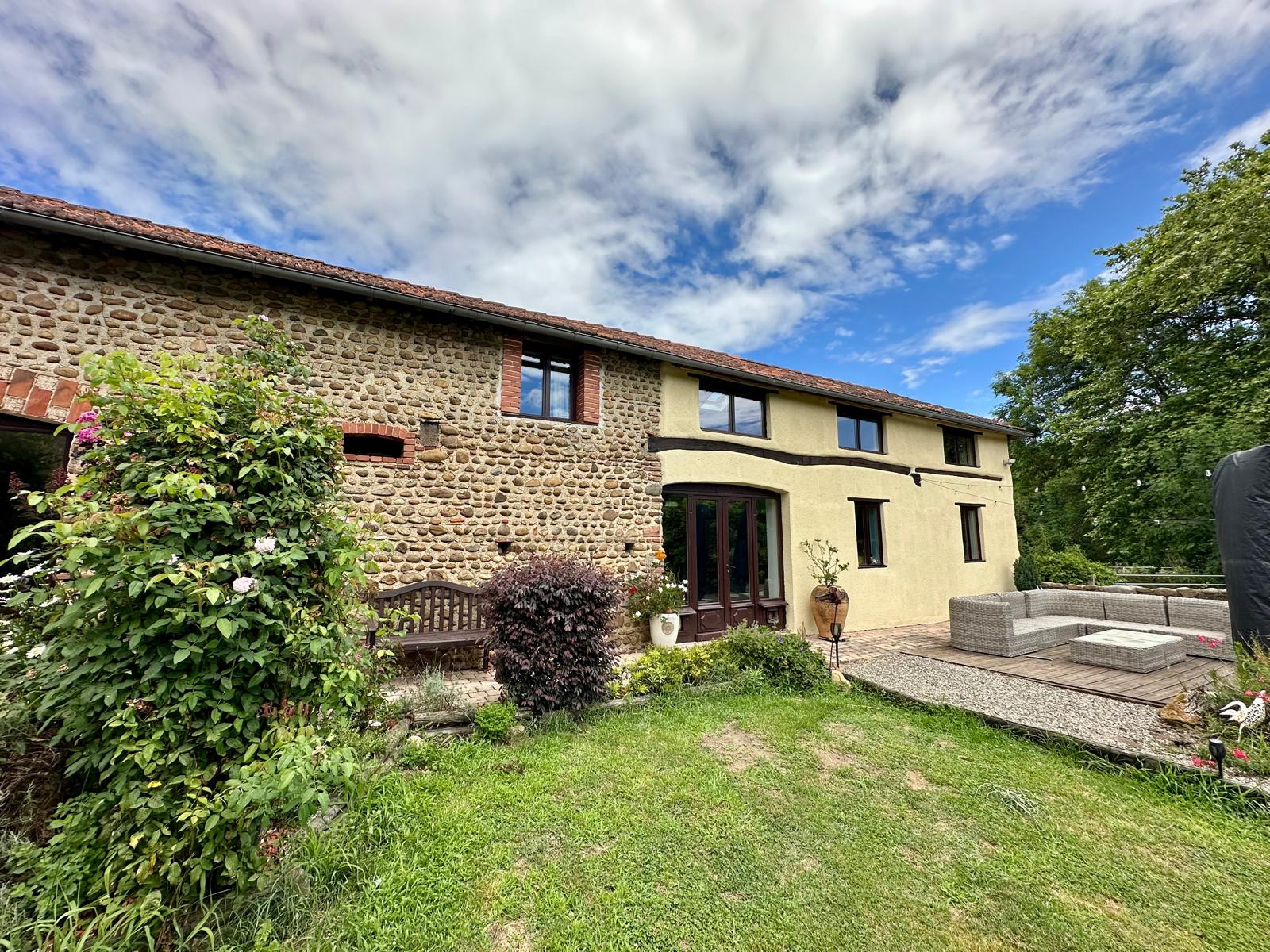 Propriété en France à vendre à Saint-Lézer, Hautes-Pyrénées - €599 500 - photo 