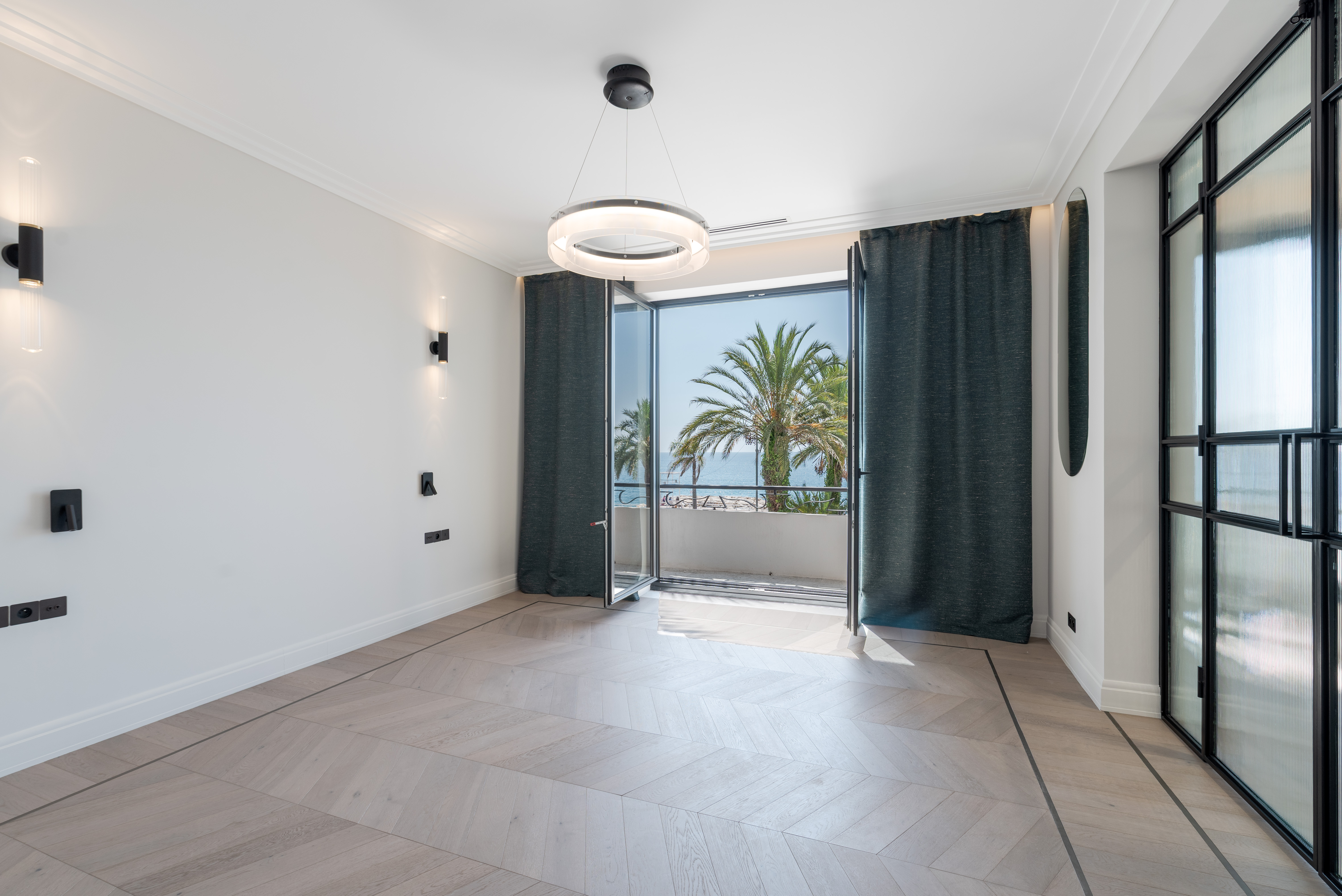 French property for sale in Nice, Alpes-Maritimes - €4,200,000 - photo 