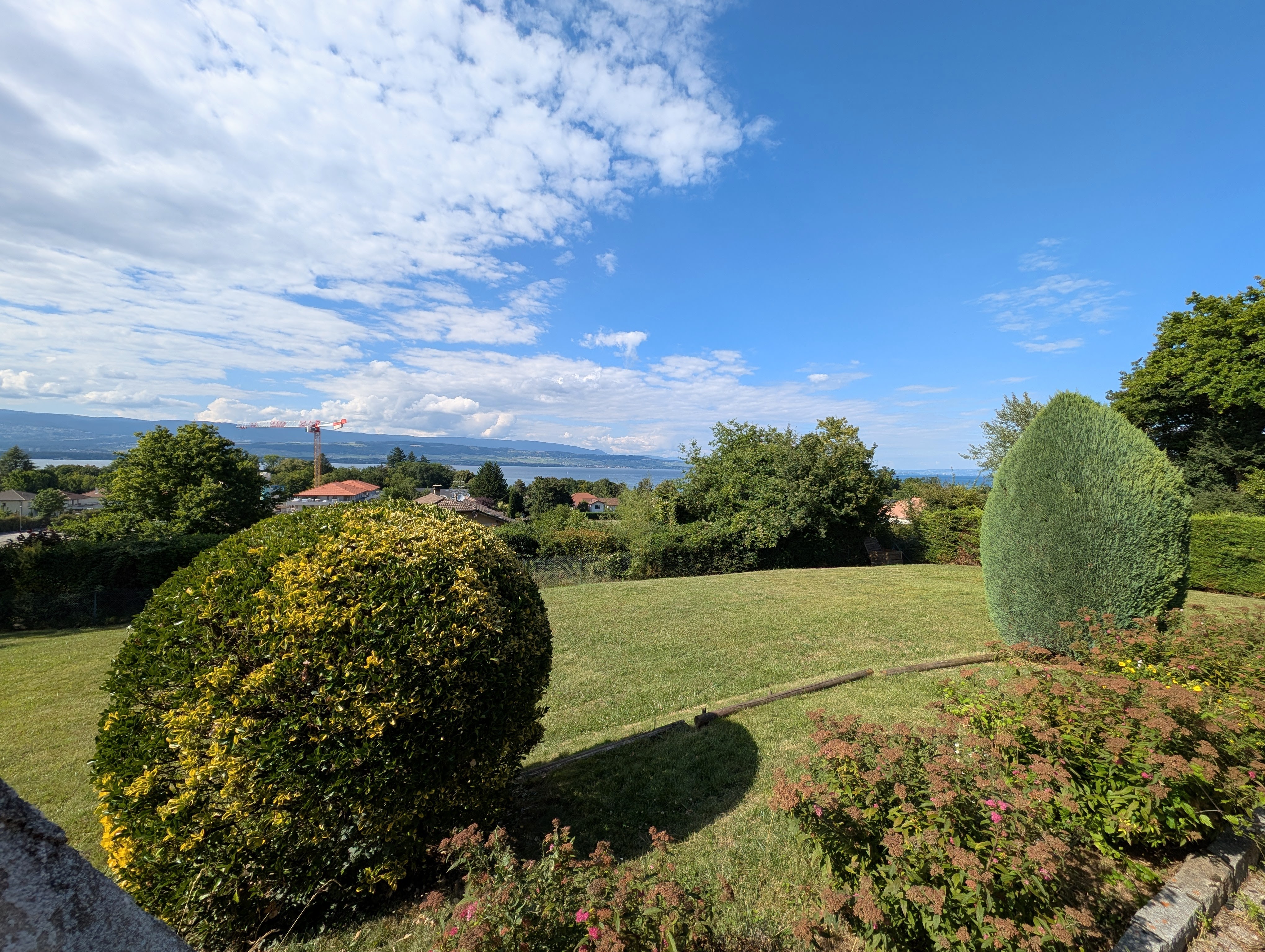 French property for sale in Yvoire, Haute-Savoie - €1,490,000 - photo 