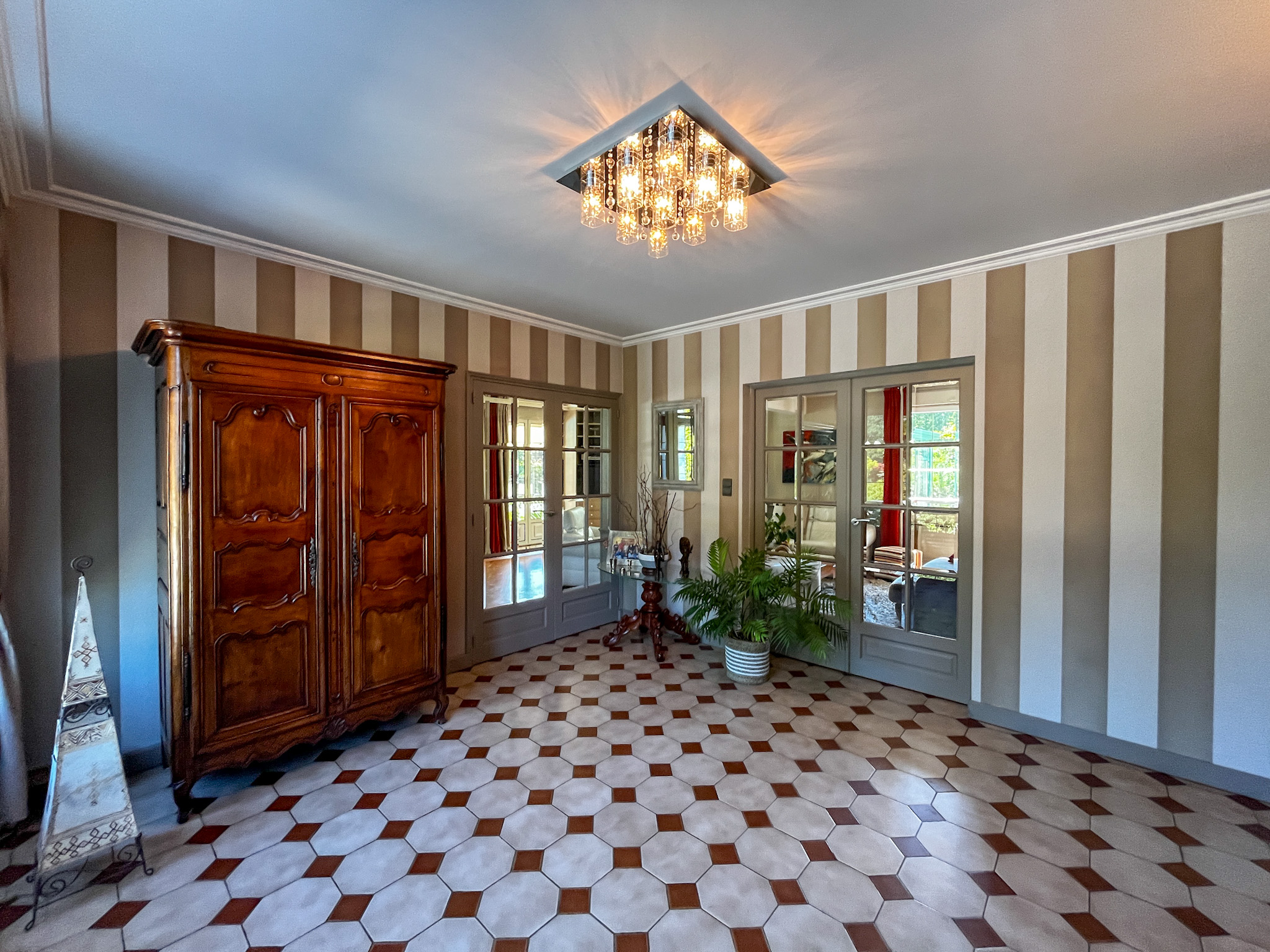 Propriété en France à vendre à Mesnil-Roc'h, Ille-et-Vilaine - &#8364;850 500 - photo 