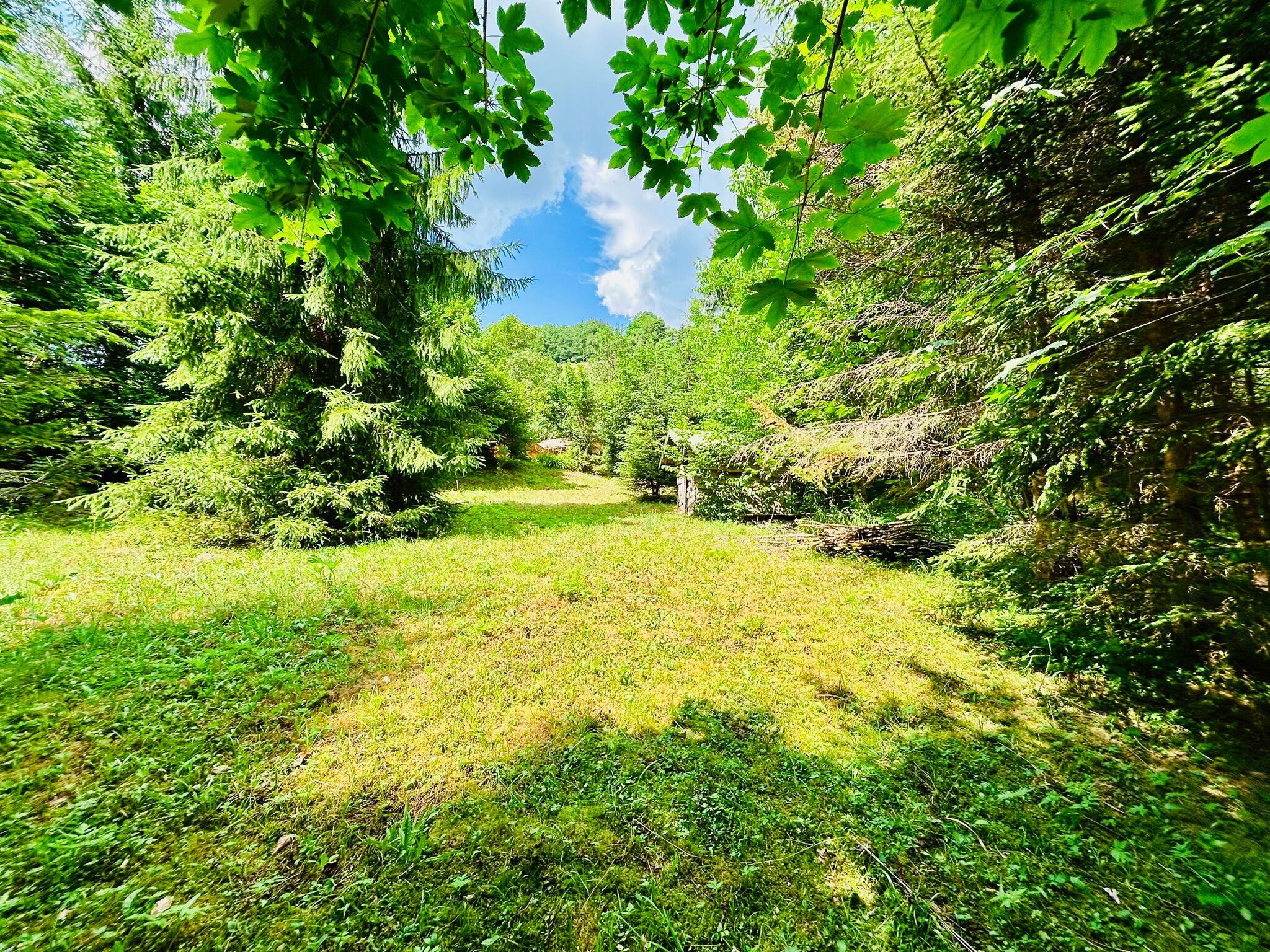 French property for sale in Manigod, Haute-Savoie - €977,000 - photo 