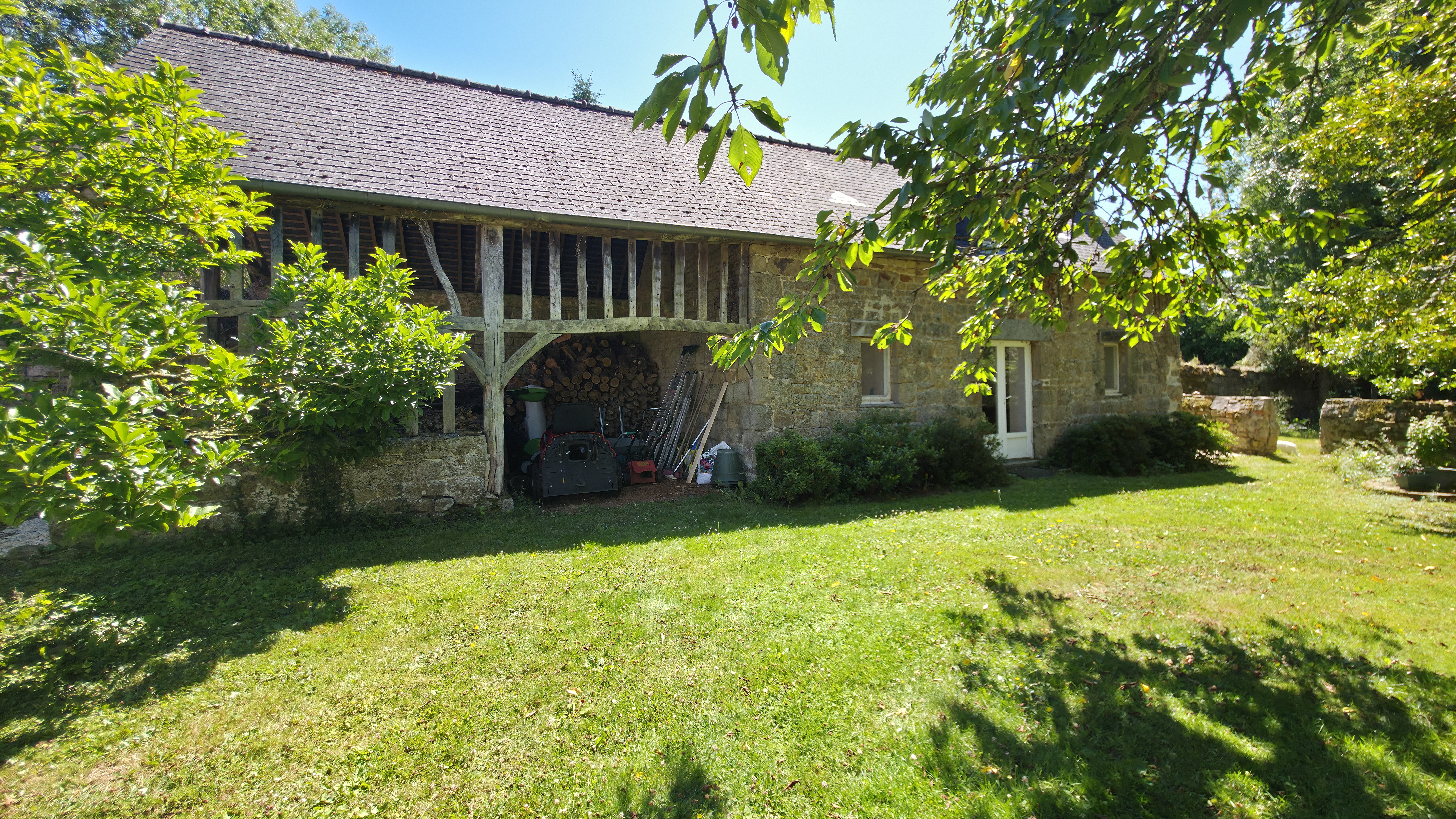 French property for sale in Athis-Val de Rouvre, Orne - €446,808 - photo 