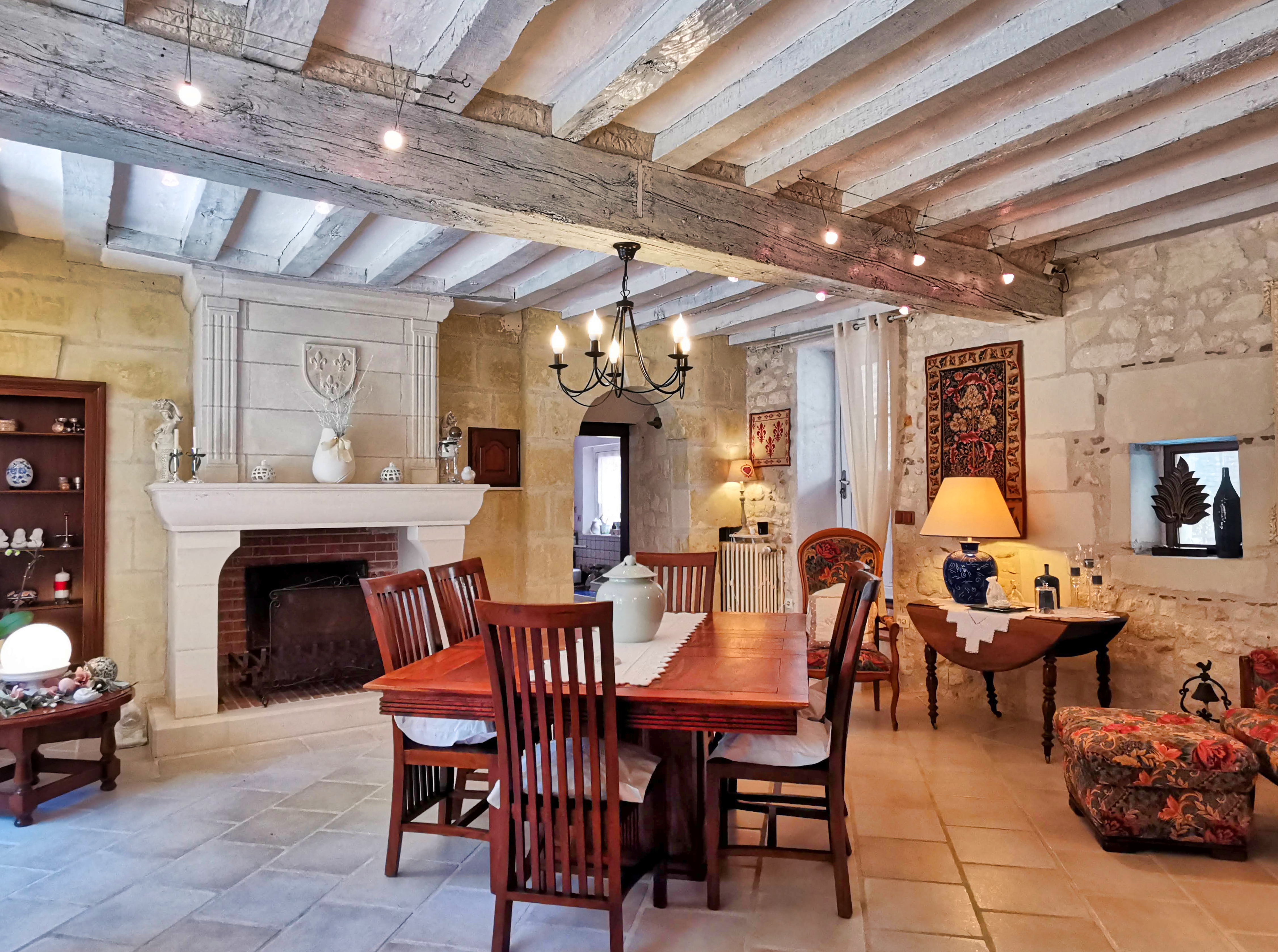 Propriété en France à vendre à Saint-Aignan, Loir-et-Cher - &#8364;710 200 - photo 